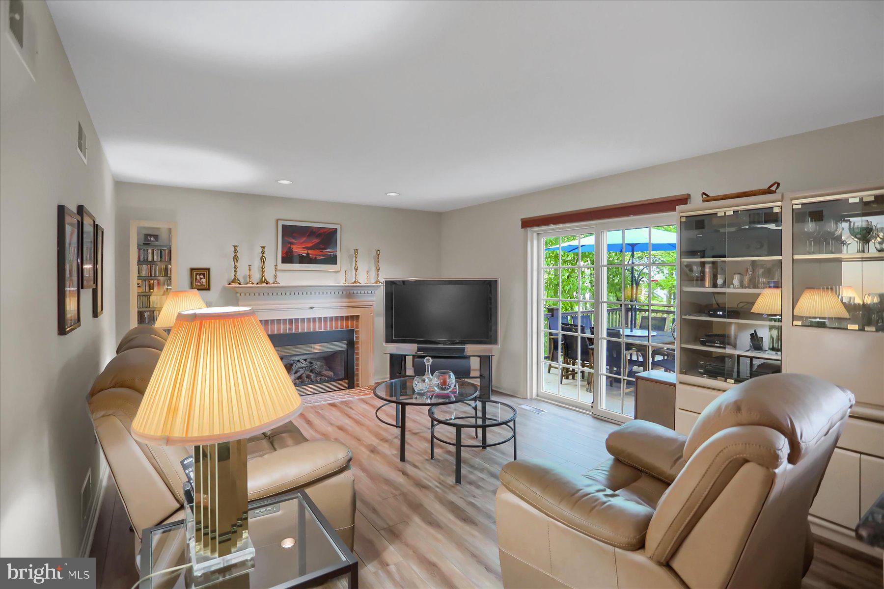 CHESTNUT RIDGE - Residential