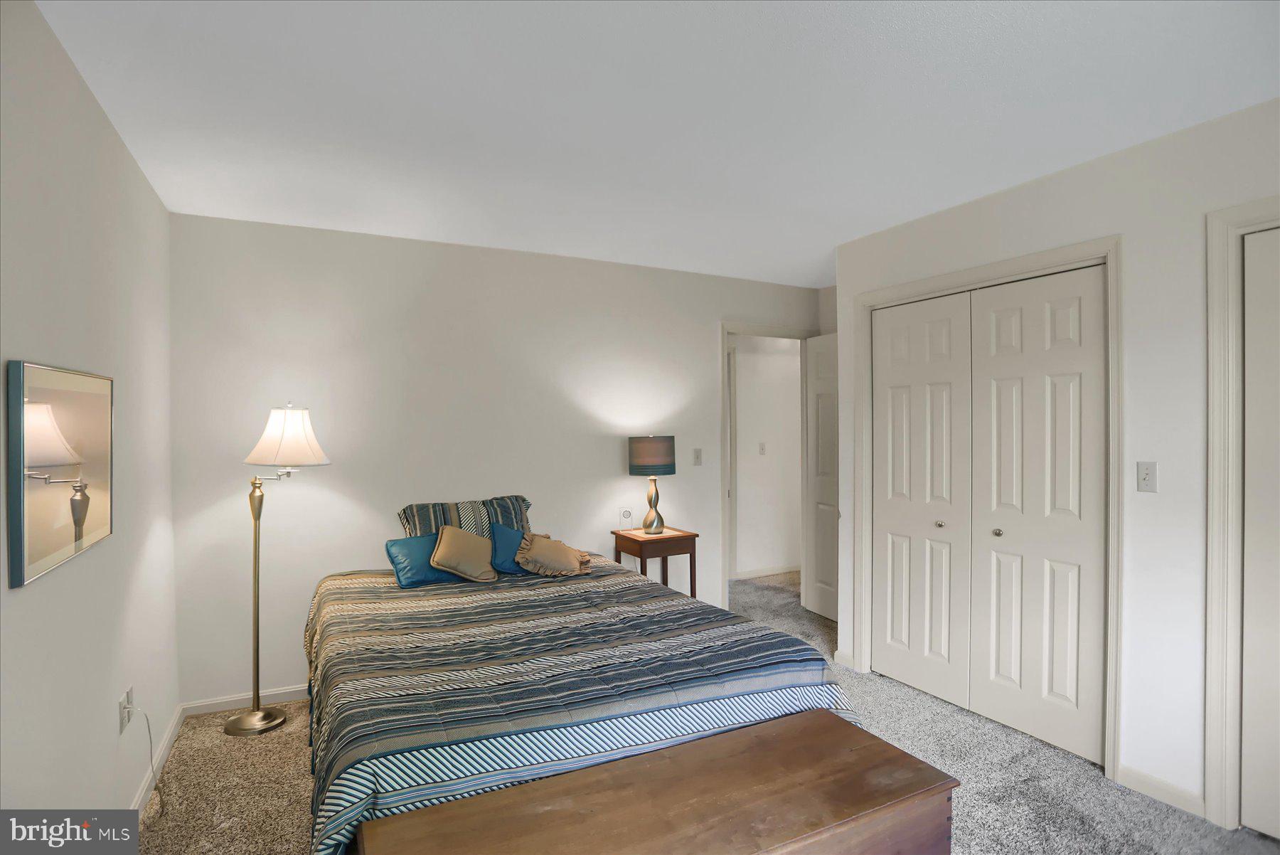 CHESTNUT RIDGE - Residential