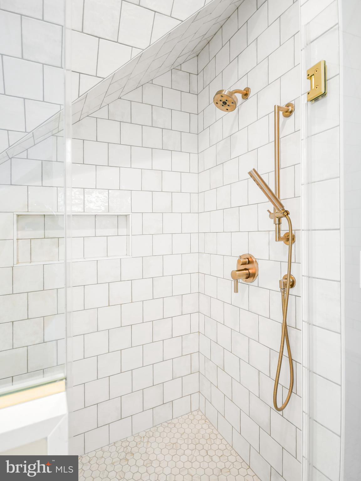 DOWNTOWN FREDERICK - Residential