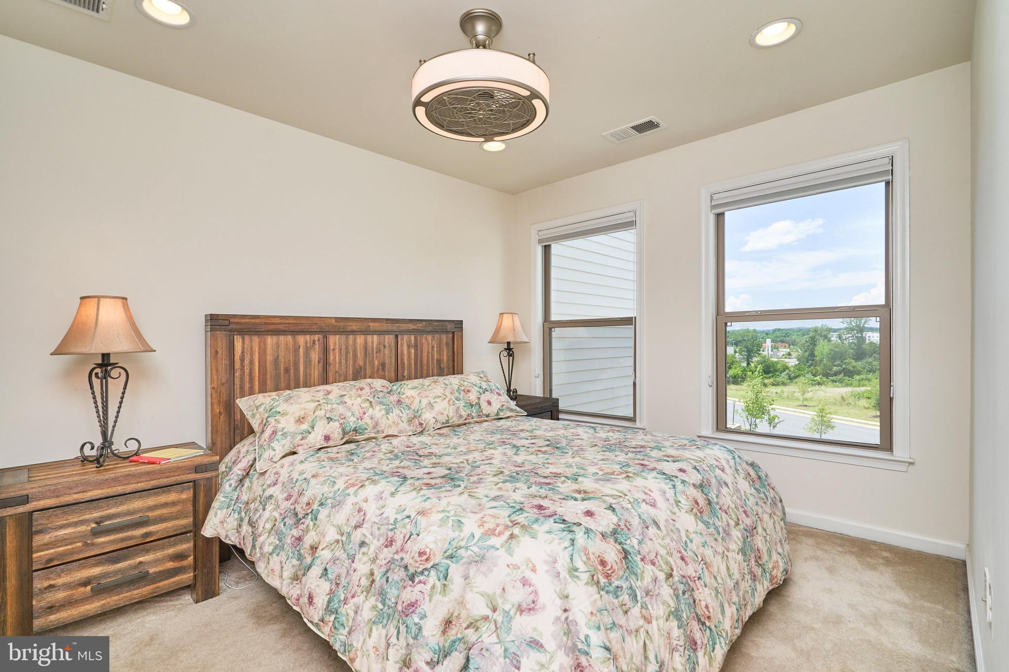 GLASCOCK FIELD AT STONE RIDGE - Residential