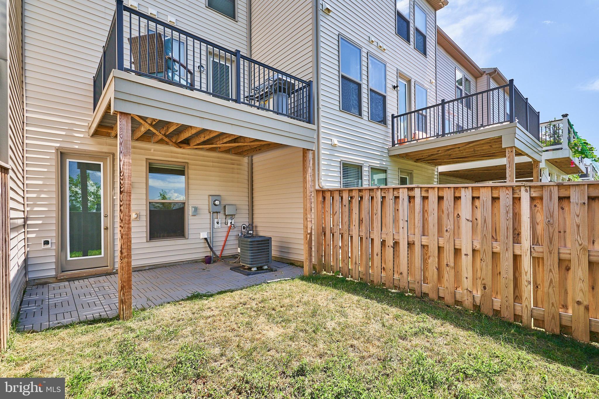 GLASCOCK FIELD AT STONE RIDGE - Residential