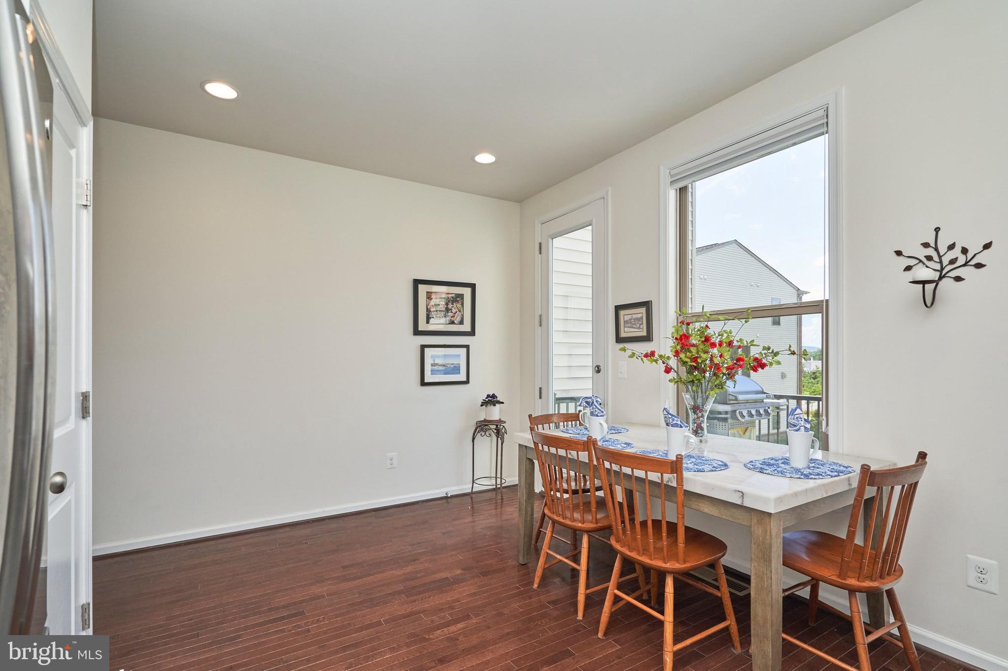 GLASCOCK FIELD AT STONE RIDGE - Residential