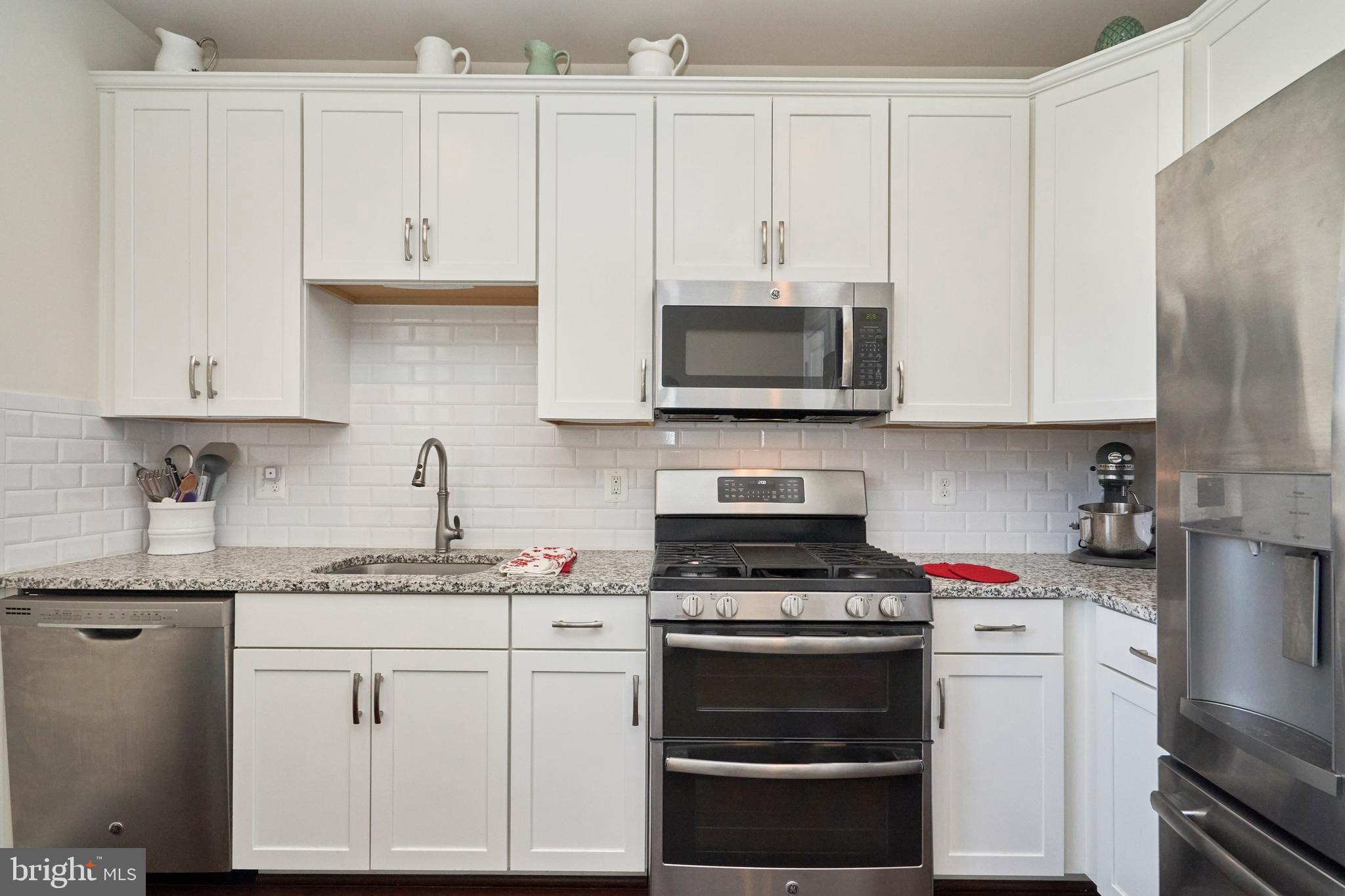 GLASCOCK FIELD AT STONE RIDGE - Residential