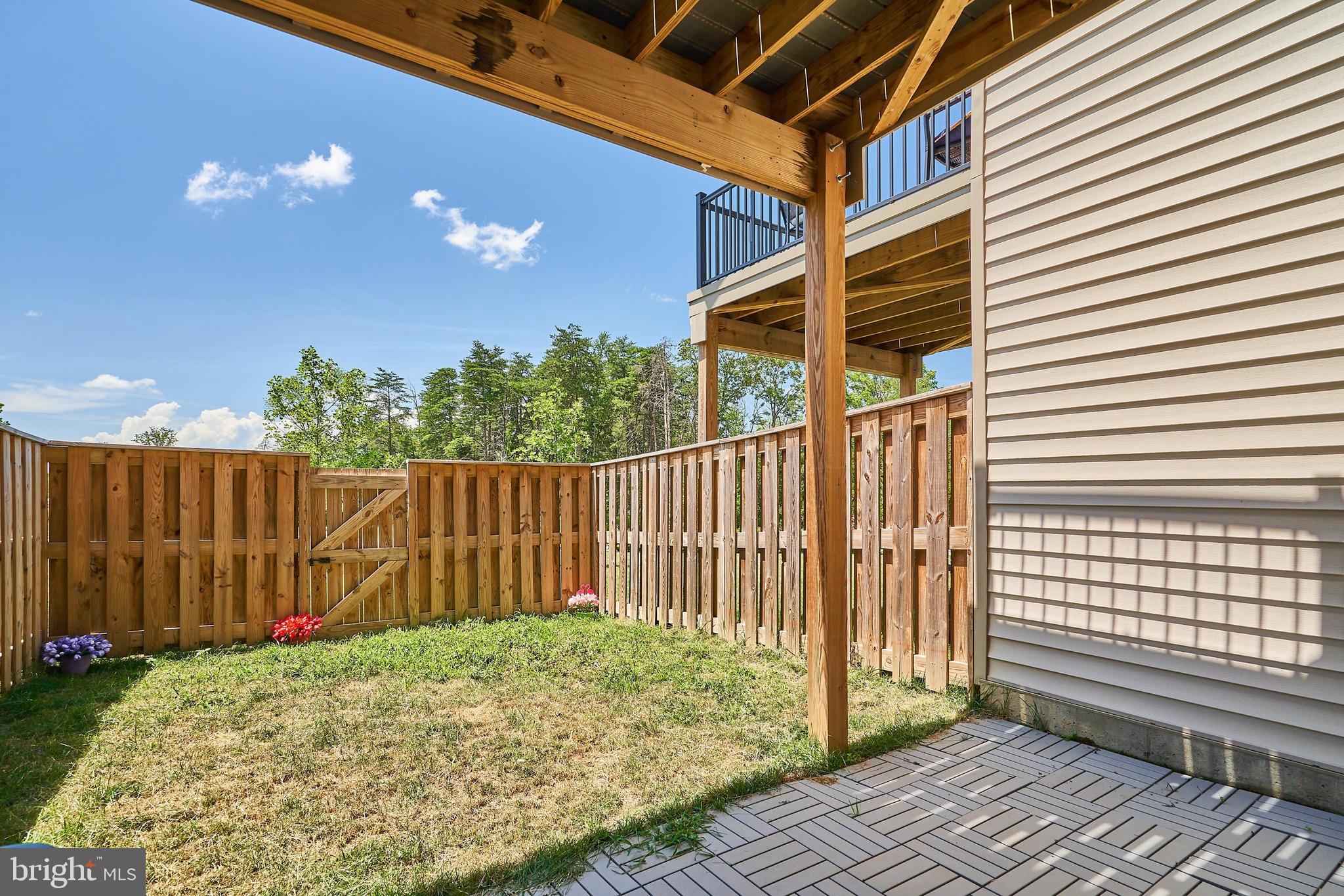 GLASCOCK FIELD AT STONE RIDGE - Residential