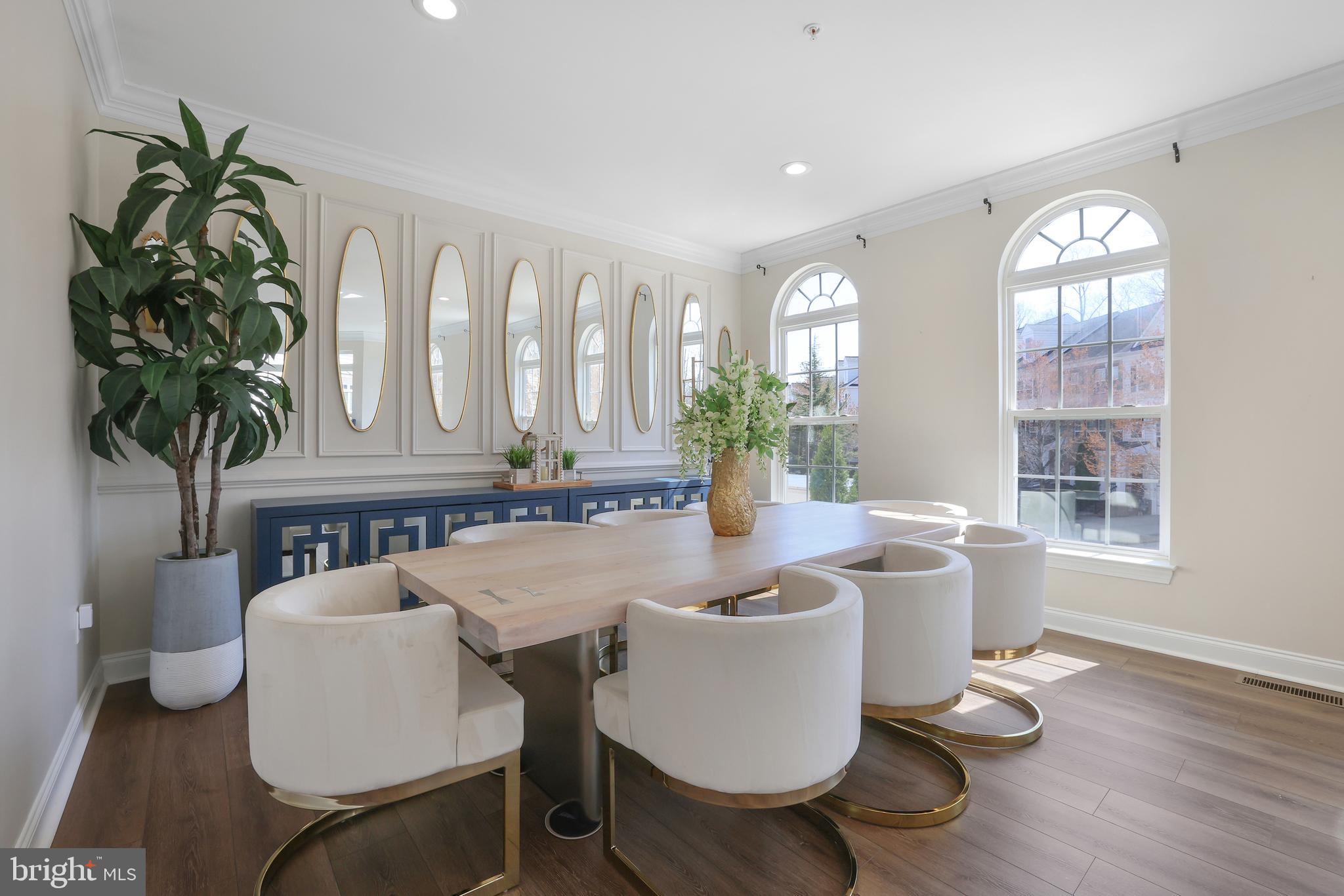 EMERSON - Residential