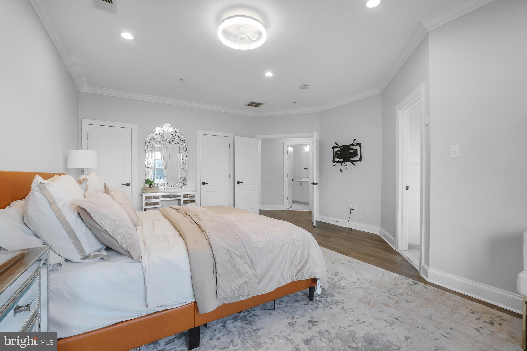 EMERSON - Residential