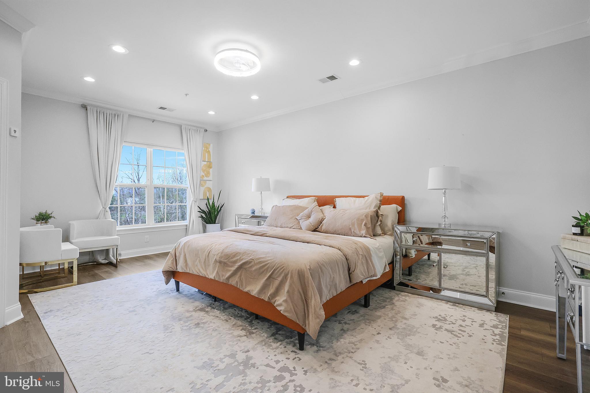 EMERSON - Residential