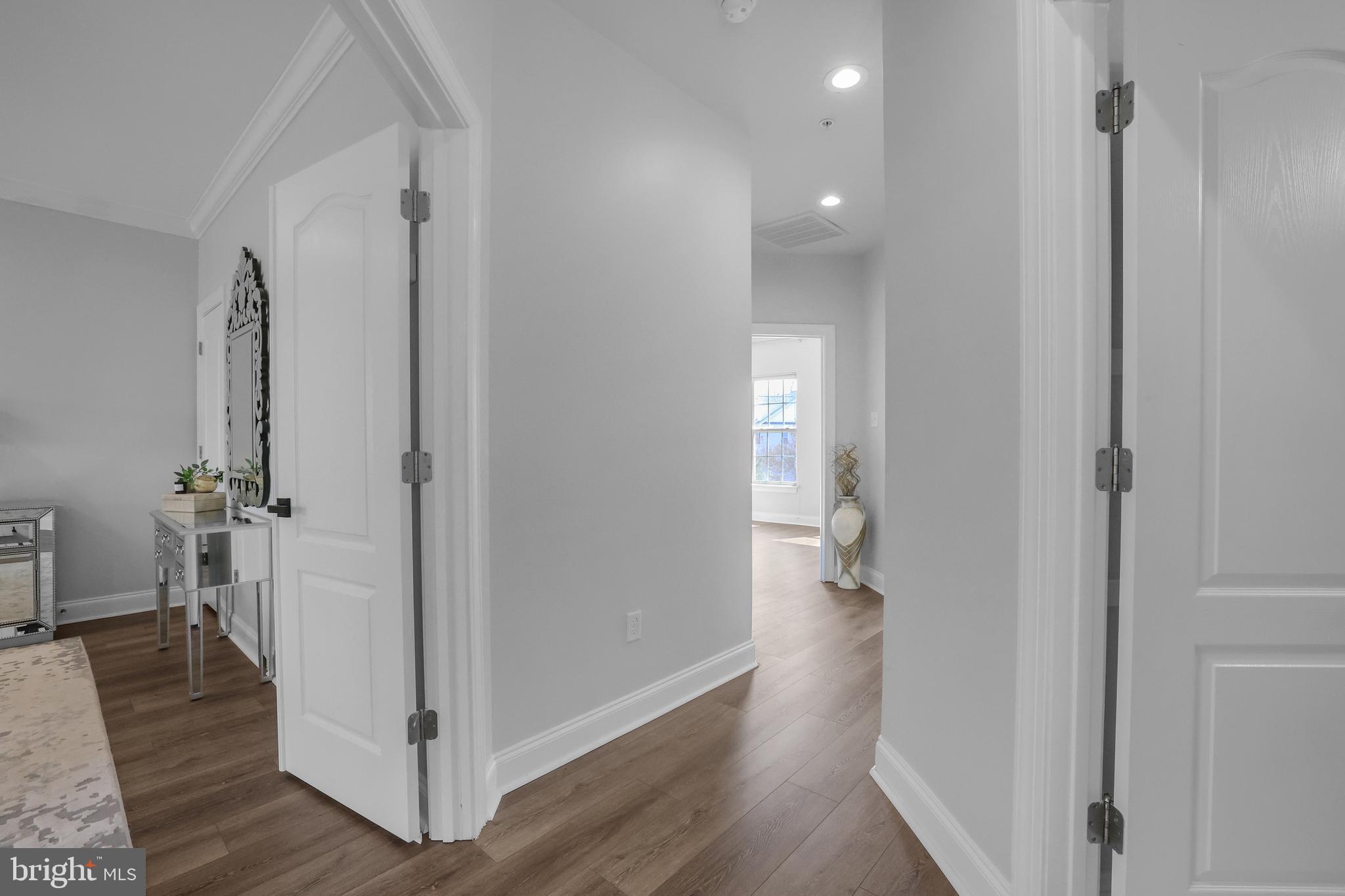 EMERSON - Residential