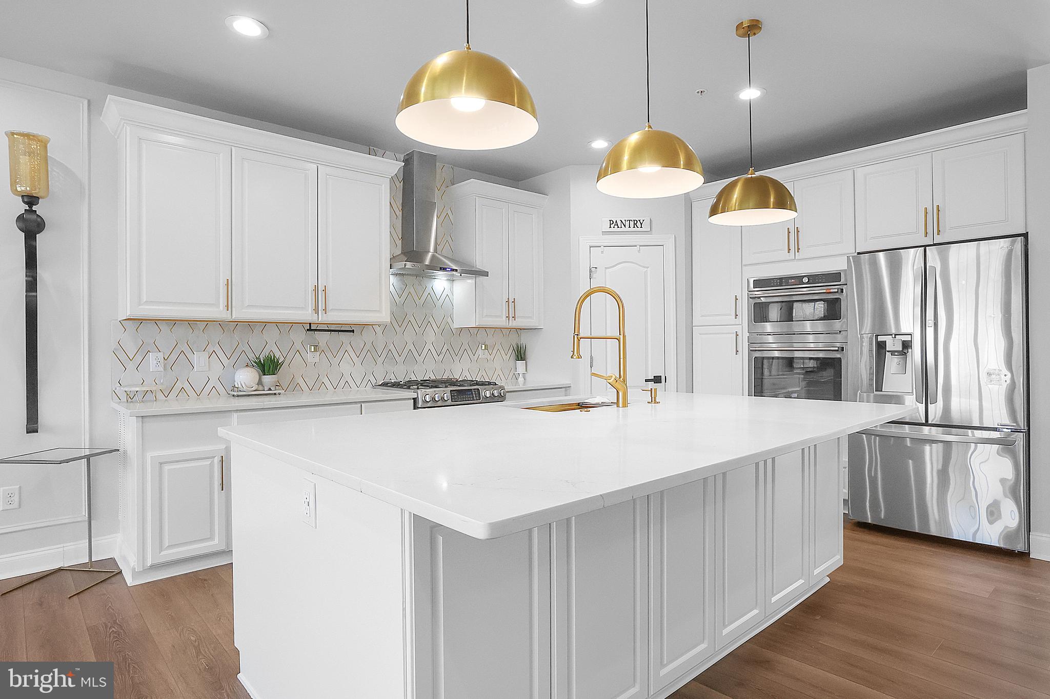 EMERSON - Residential