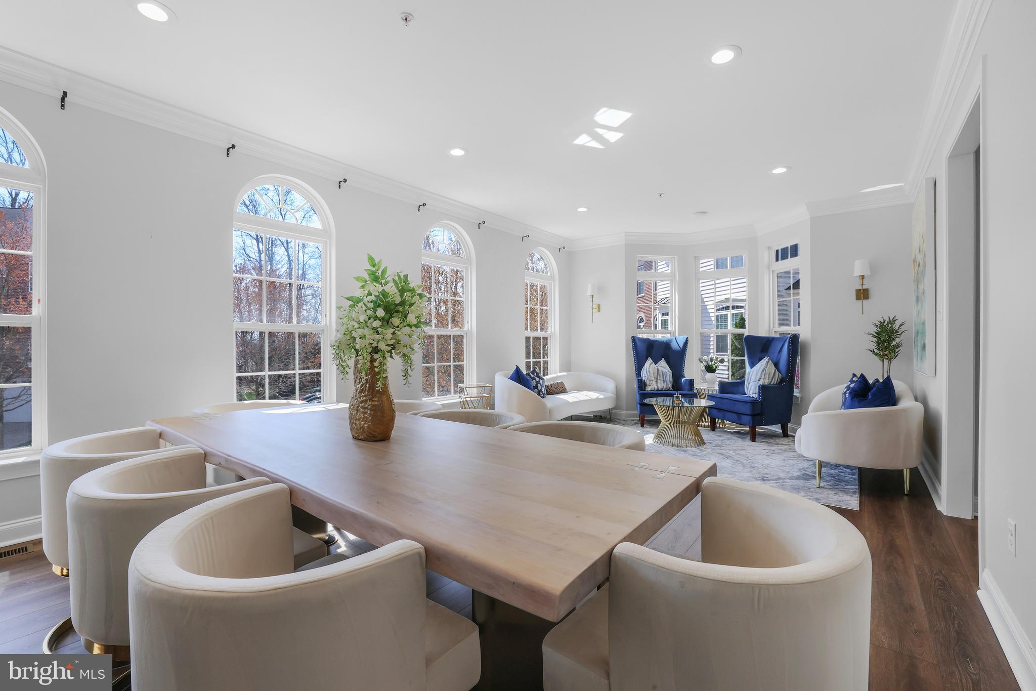 EMERSON - Residential