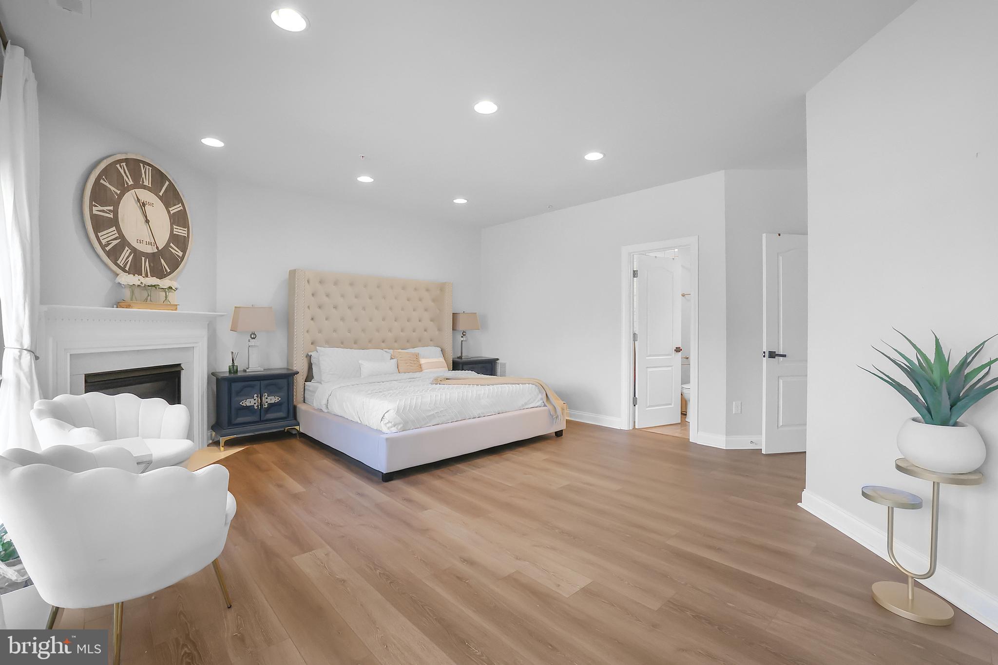 EMERSON - Residential