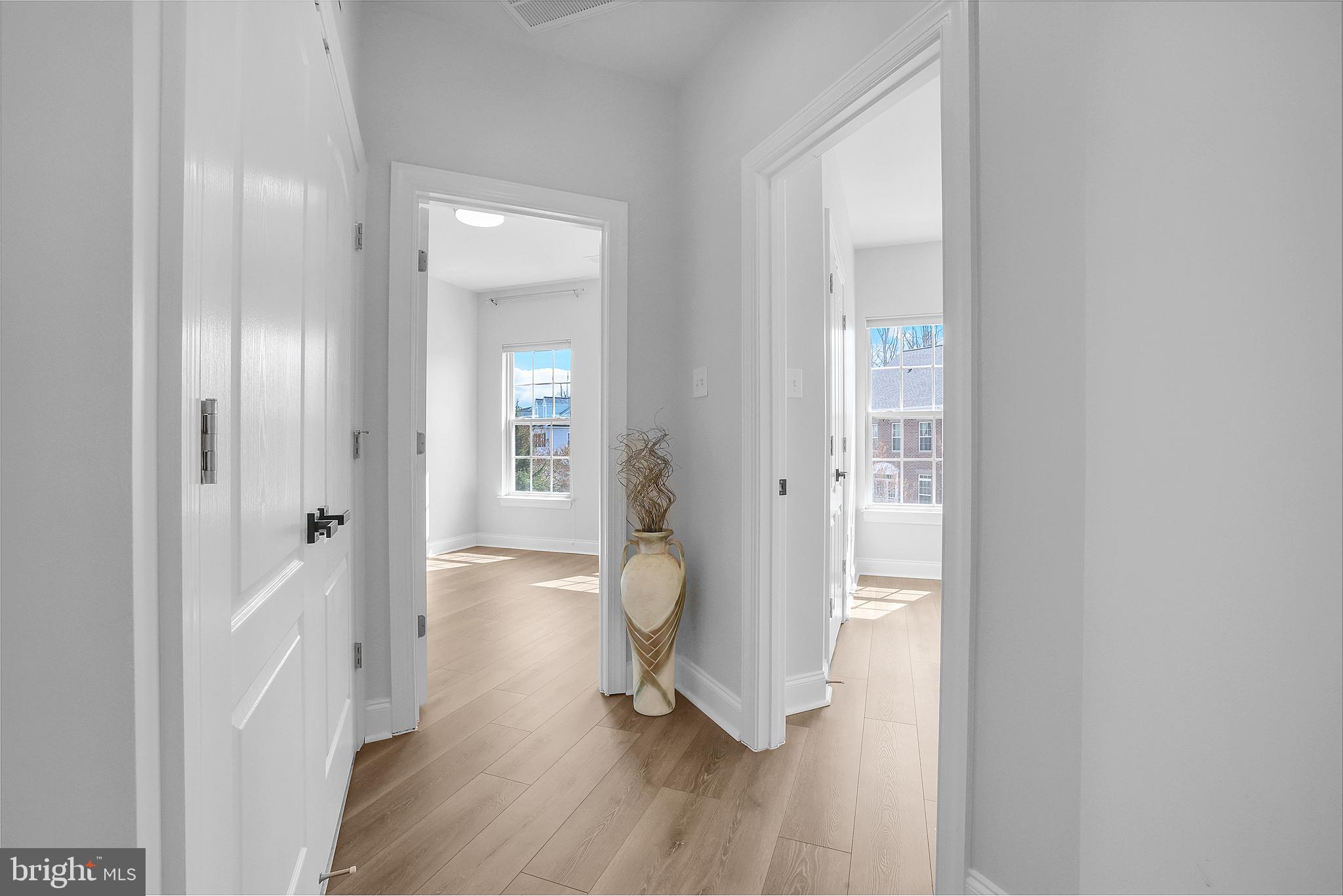 EMERSON - Residential