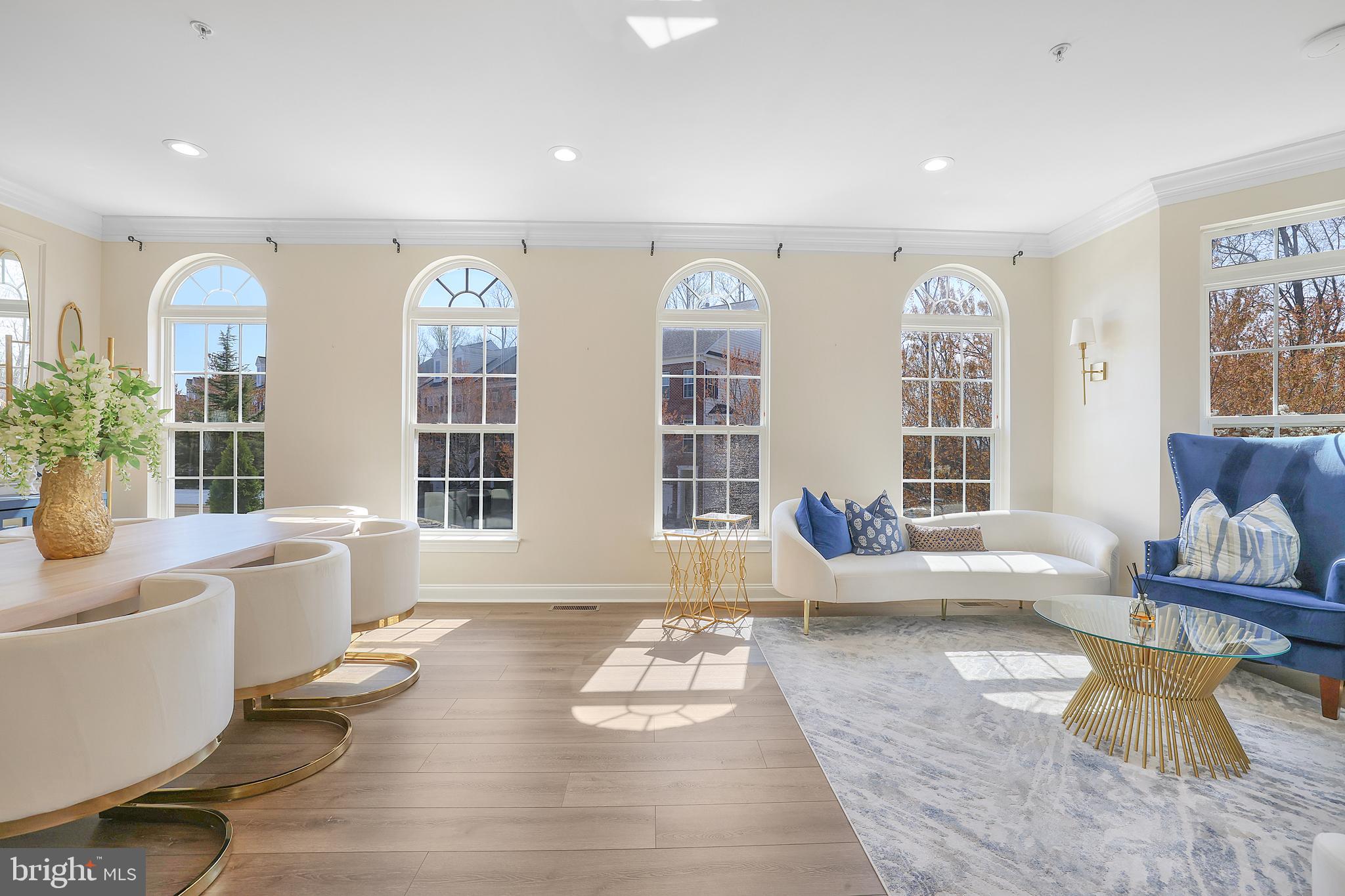 EMERSON - Residential