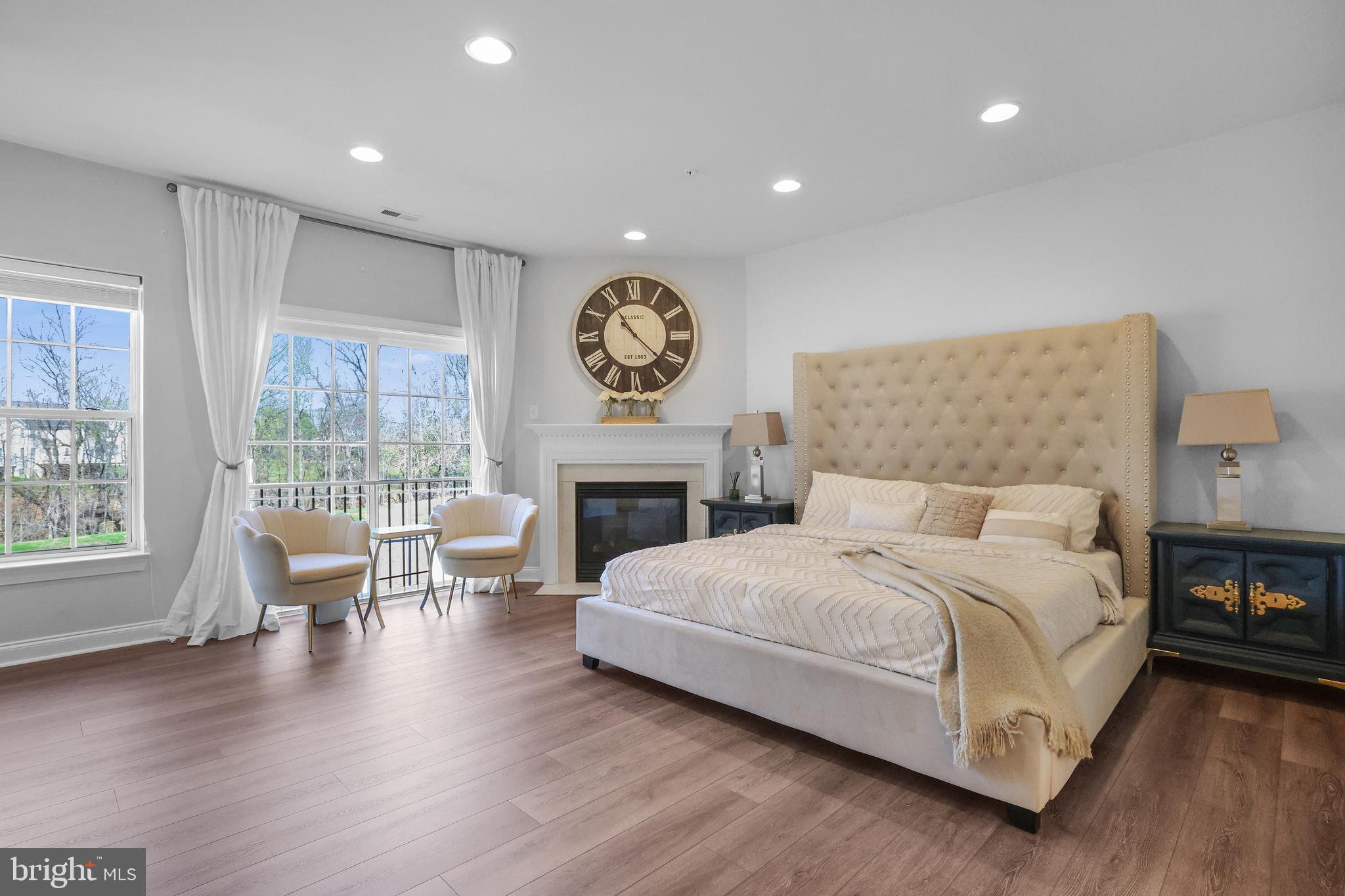 EMERSON - Residential