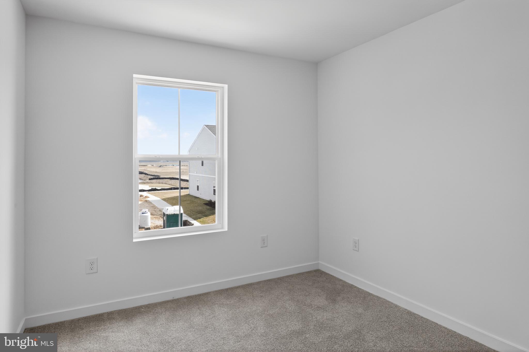 NORTH POINTE COMMONS - Residential