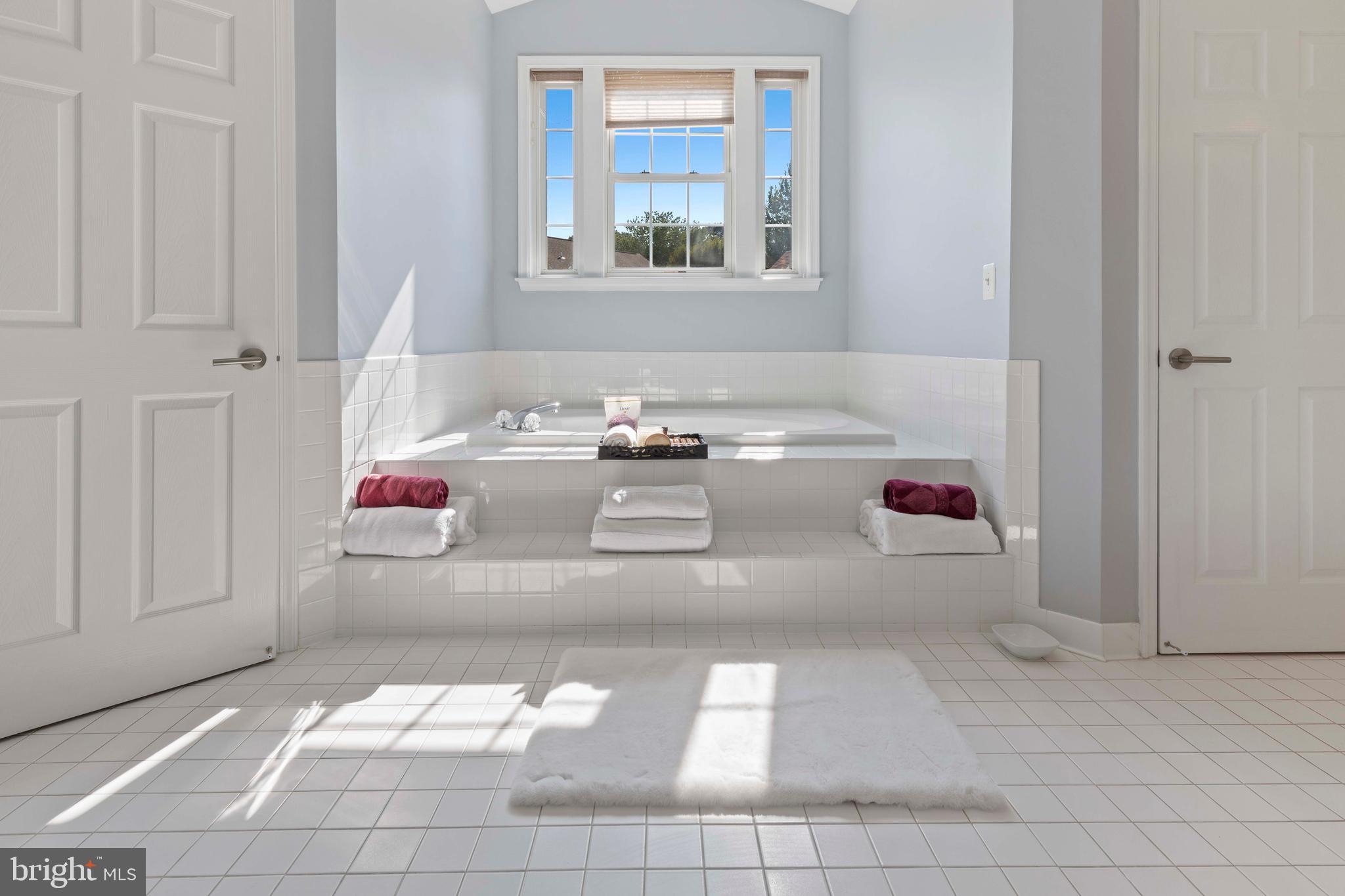 HIGHLAND OAKS - Residential Lease