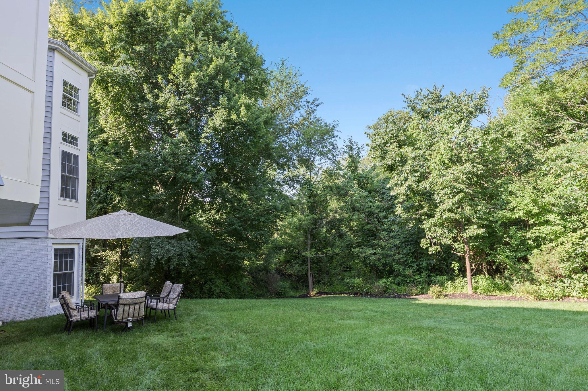 HIGHLAND OAKS - Residential Lease