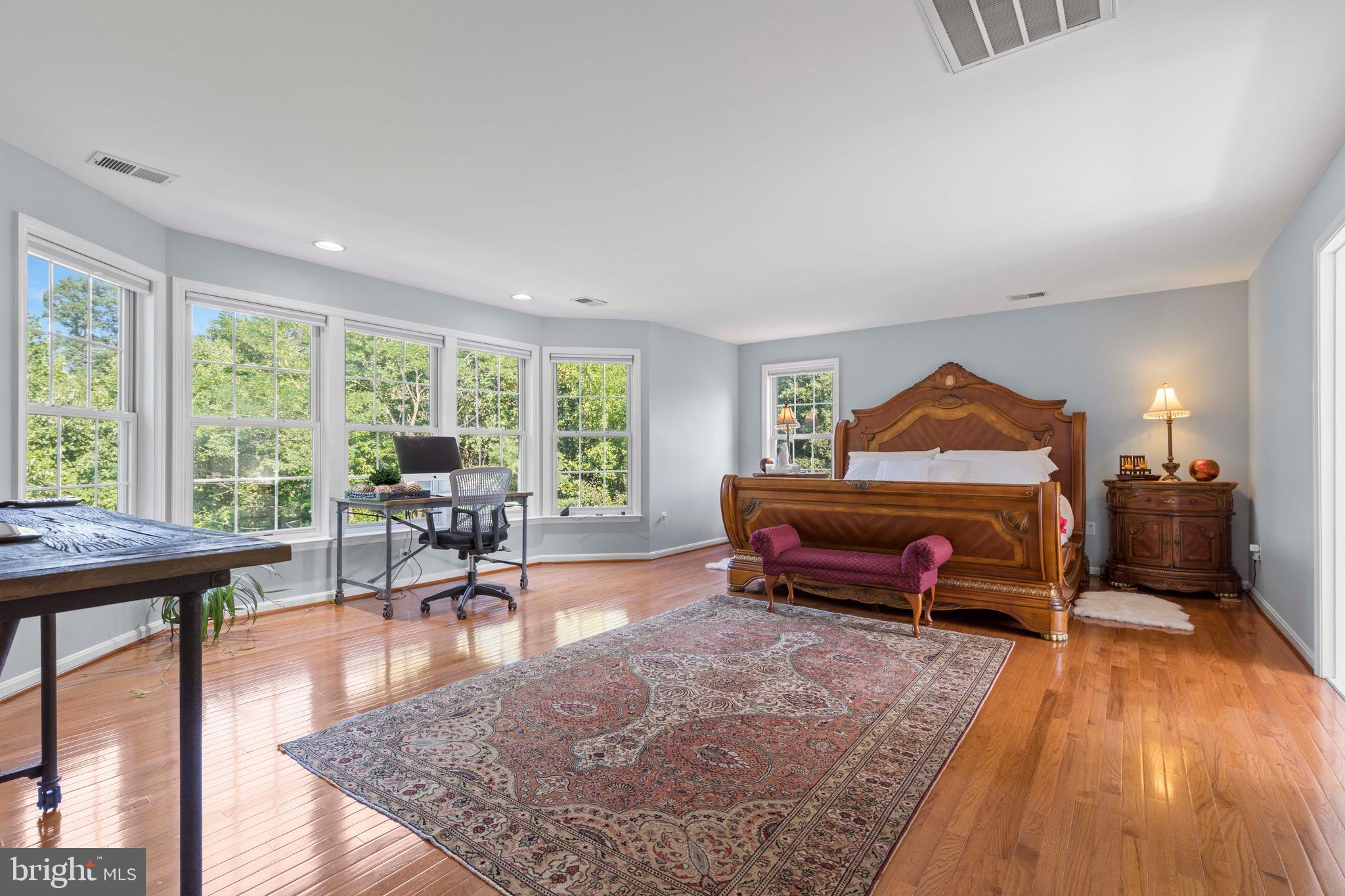 HIGHLAND OAKS - Residential Lease