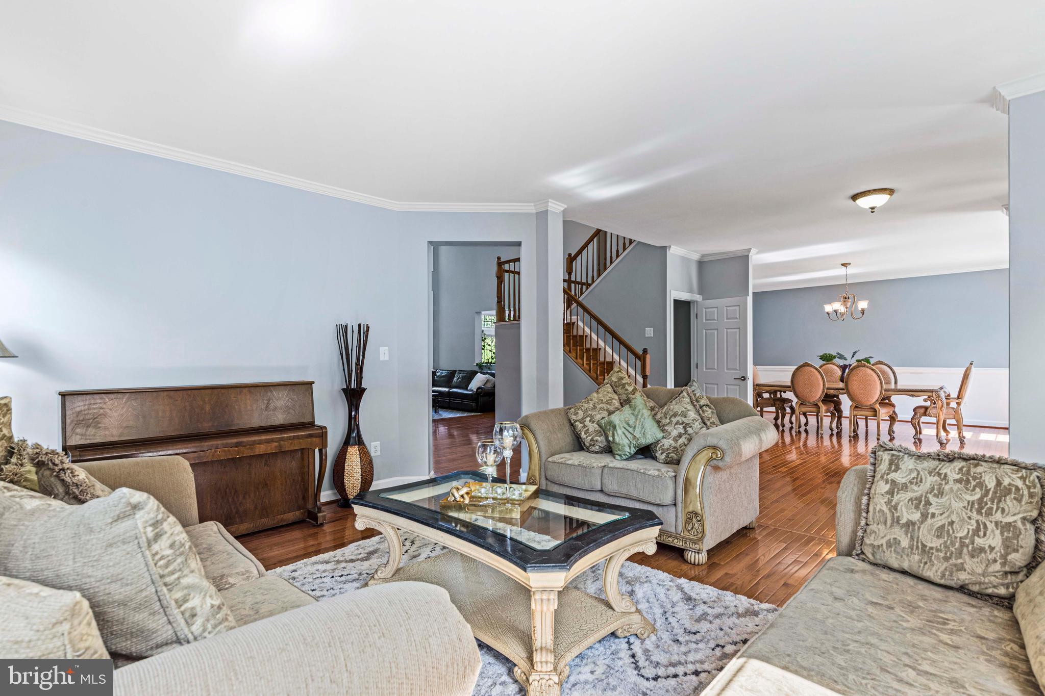 HIGHLAND OAKS - Residential Lease