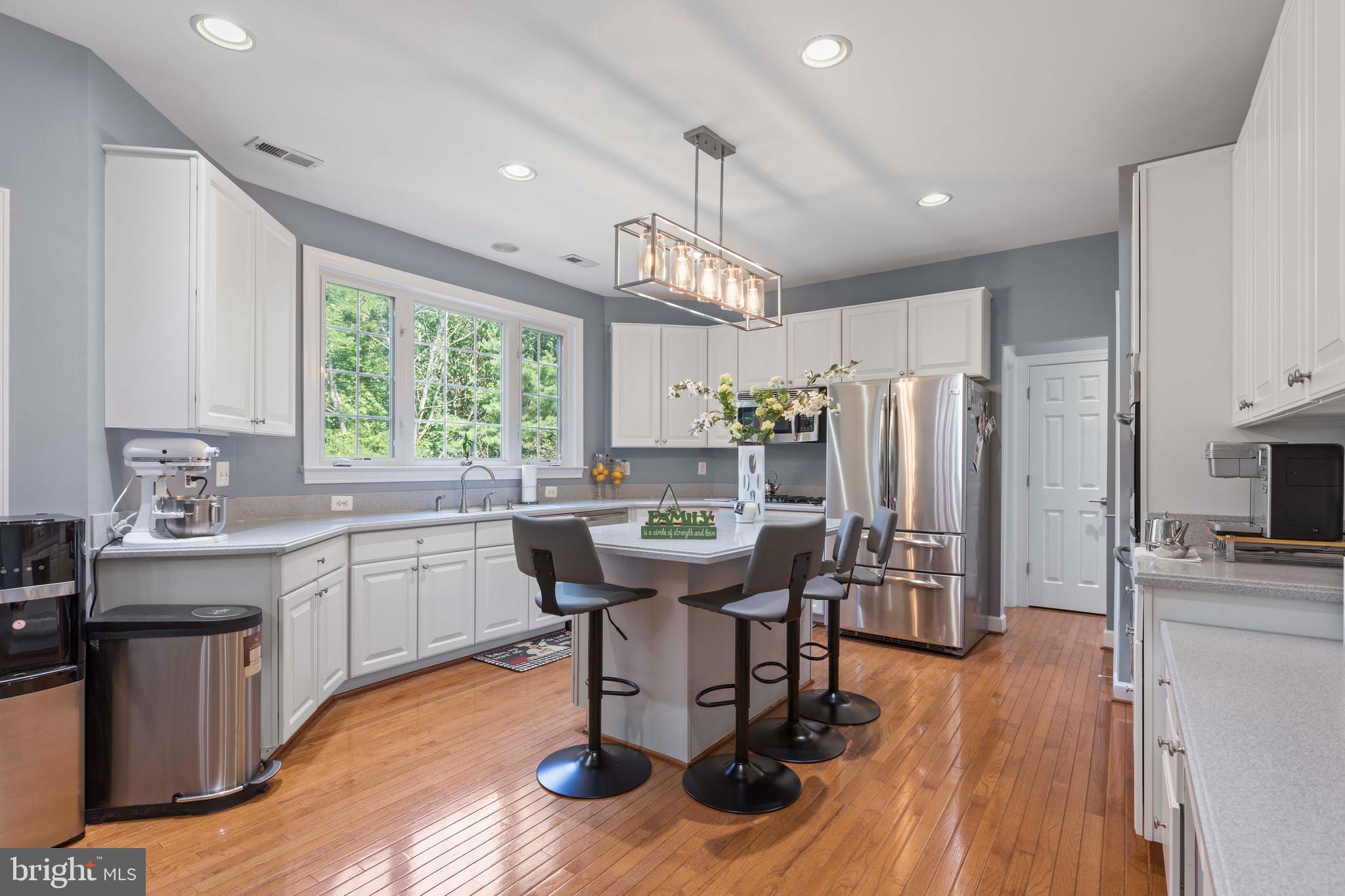 HIGHLAND OAKS - Residential Lease