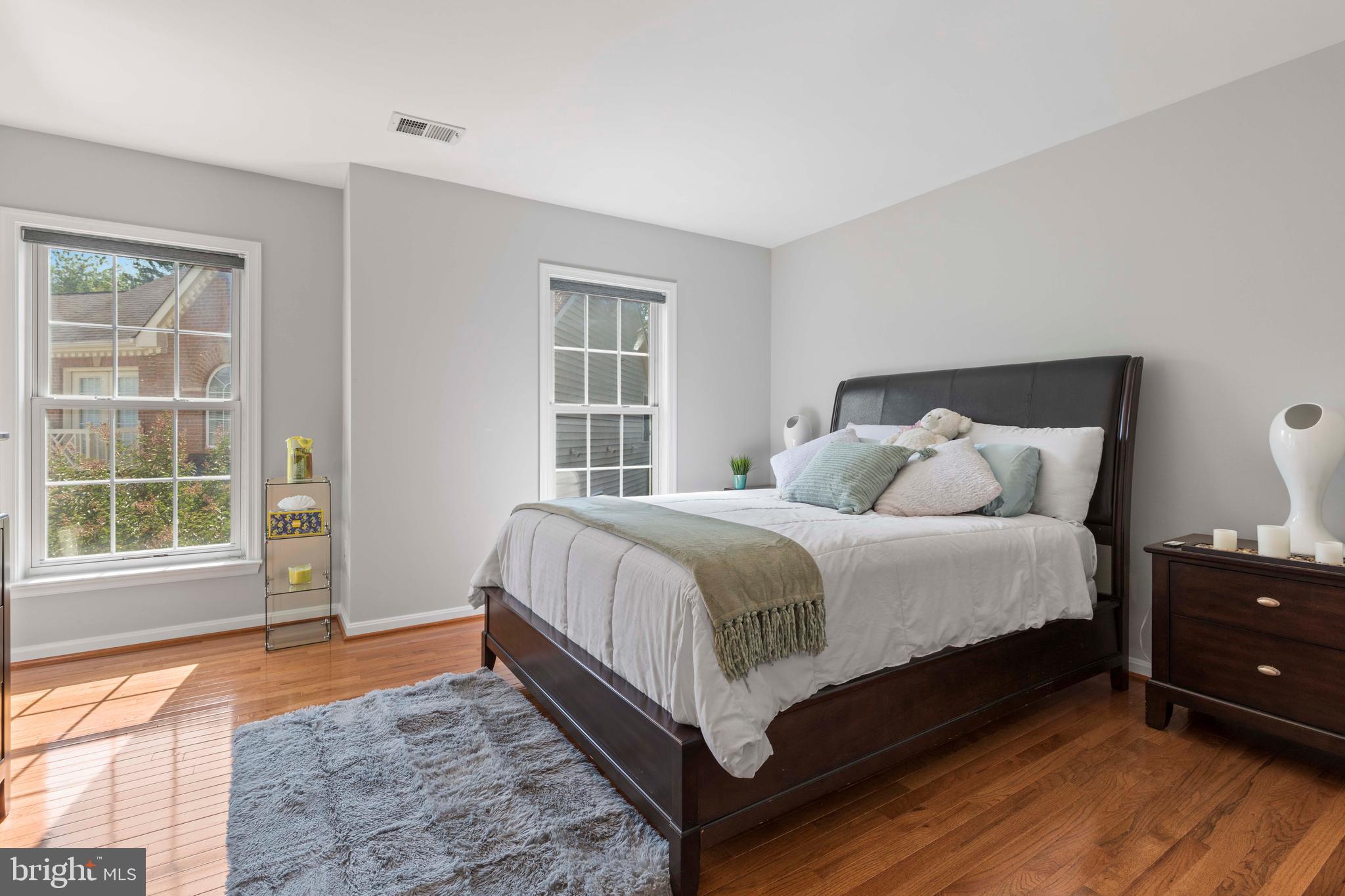 HIGHLAND OAKS - Residential Lease