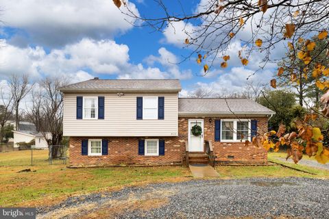 3905 WILBURN DRIVE FREDERICKSBURG VA 22407