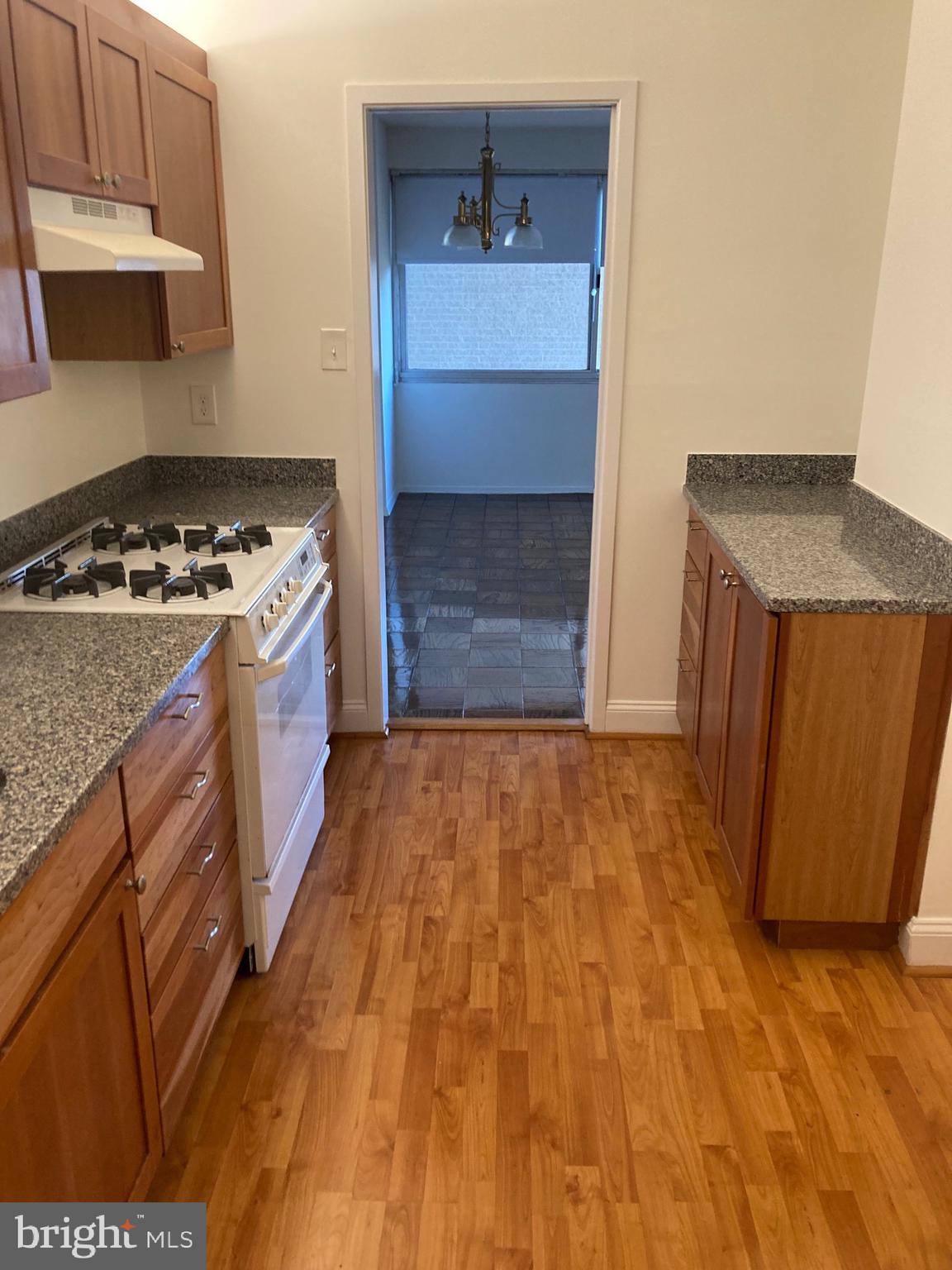 WILLOUGHBY OF CHEVY CHASE - Residential Lease