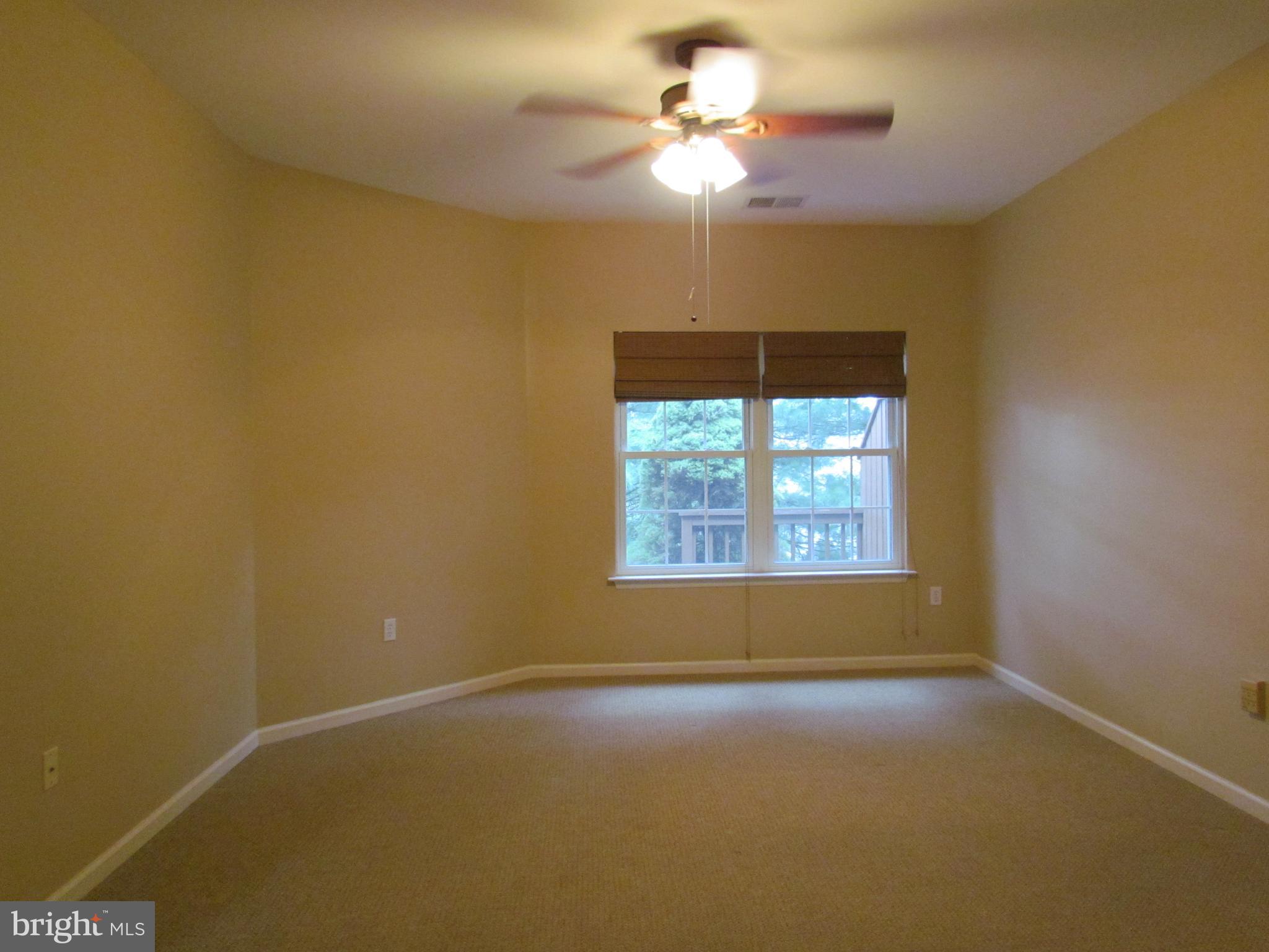 SPRING RIDGE - Residential