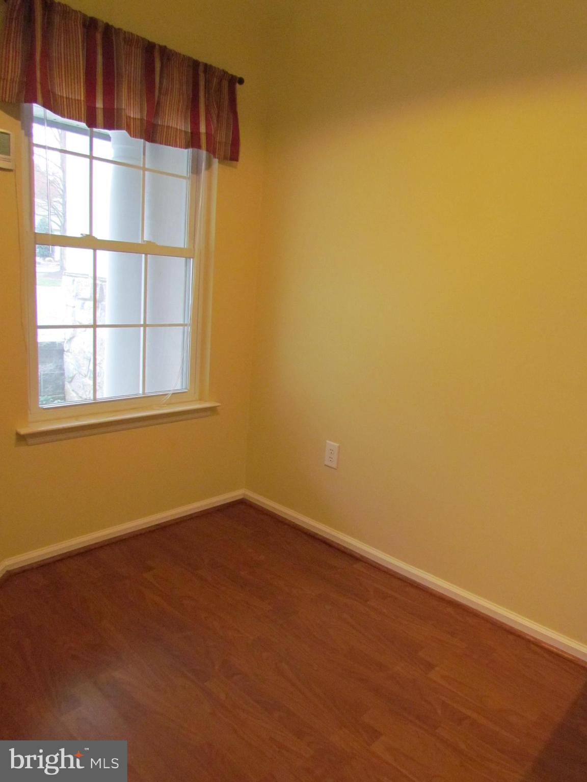 SPRING RIDGE - Residential