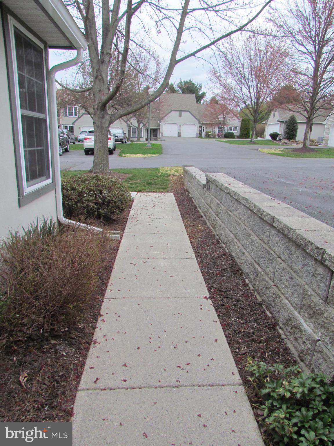 SPRING RIDGE - Residential