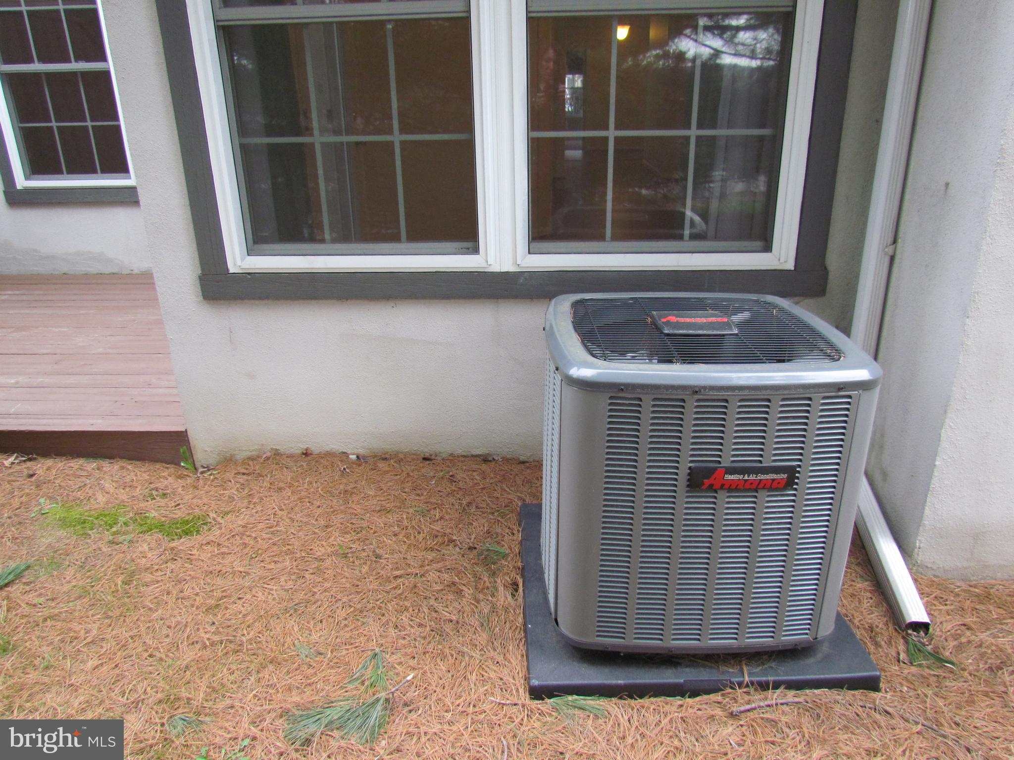 SPRING RIDGE - Residential