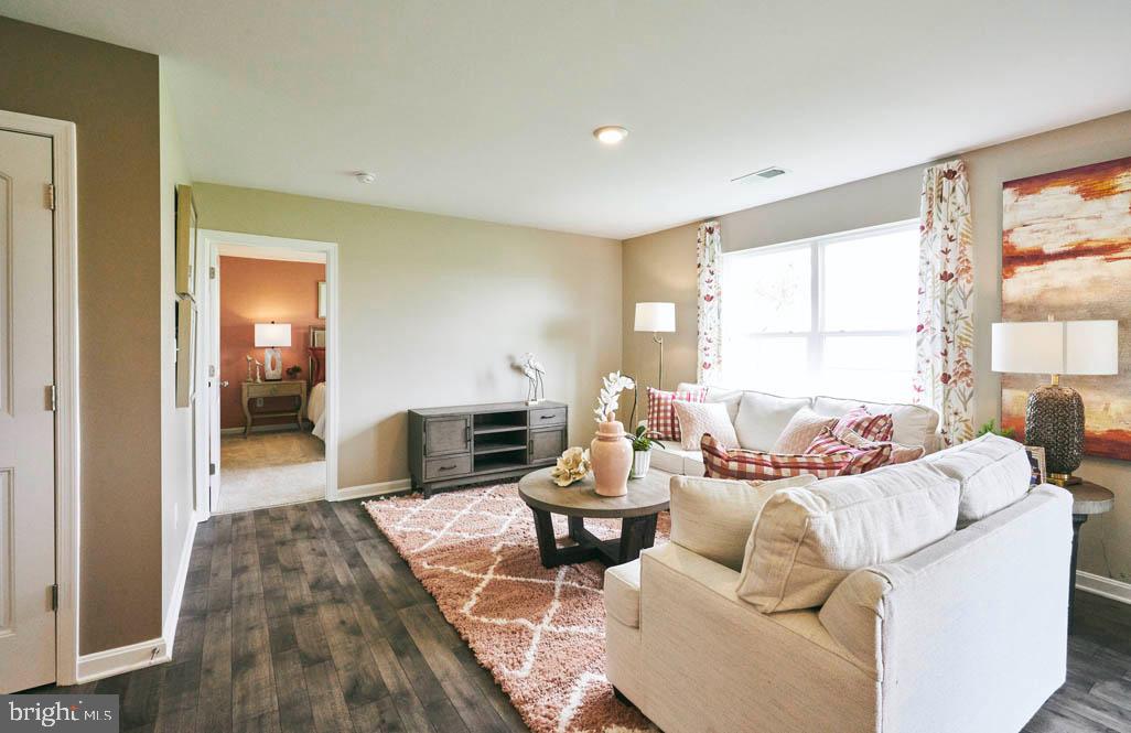 SASSAFRAS MEADOWS - Residential