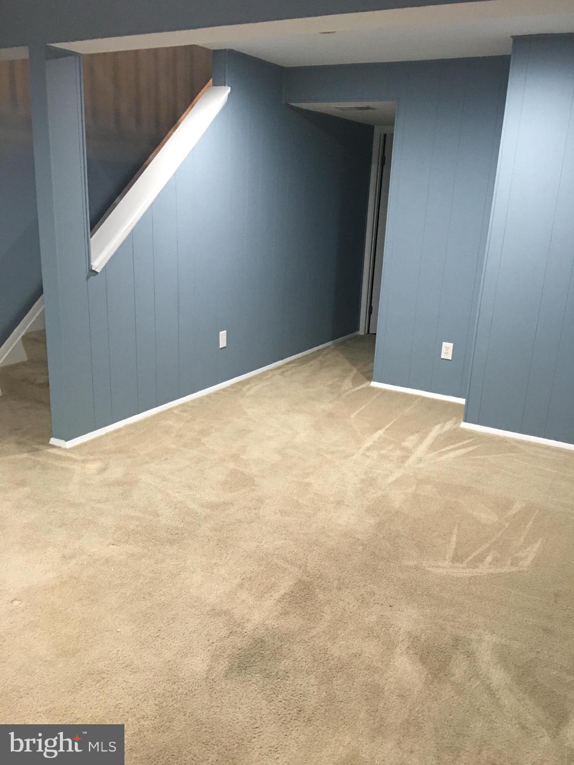 NEWINGTON FOREST - Residential Lease