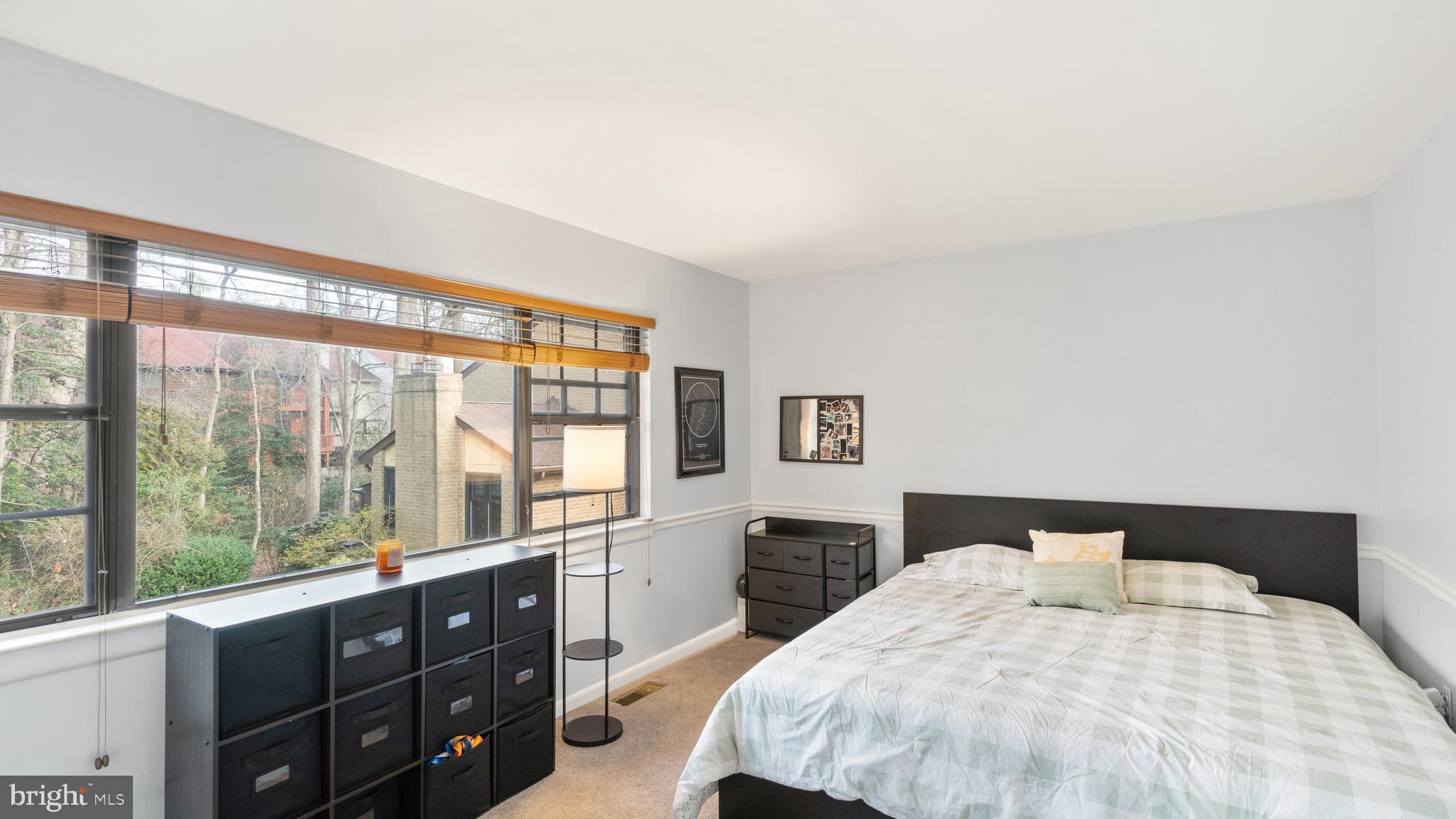 BOSTON RIDGE - Residential Lease