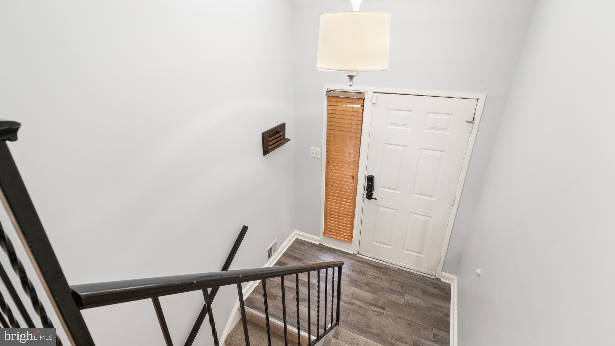 BOSTON RIDGE - Residential Lease