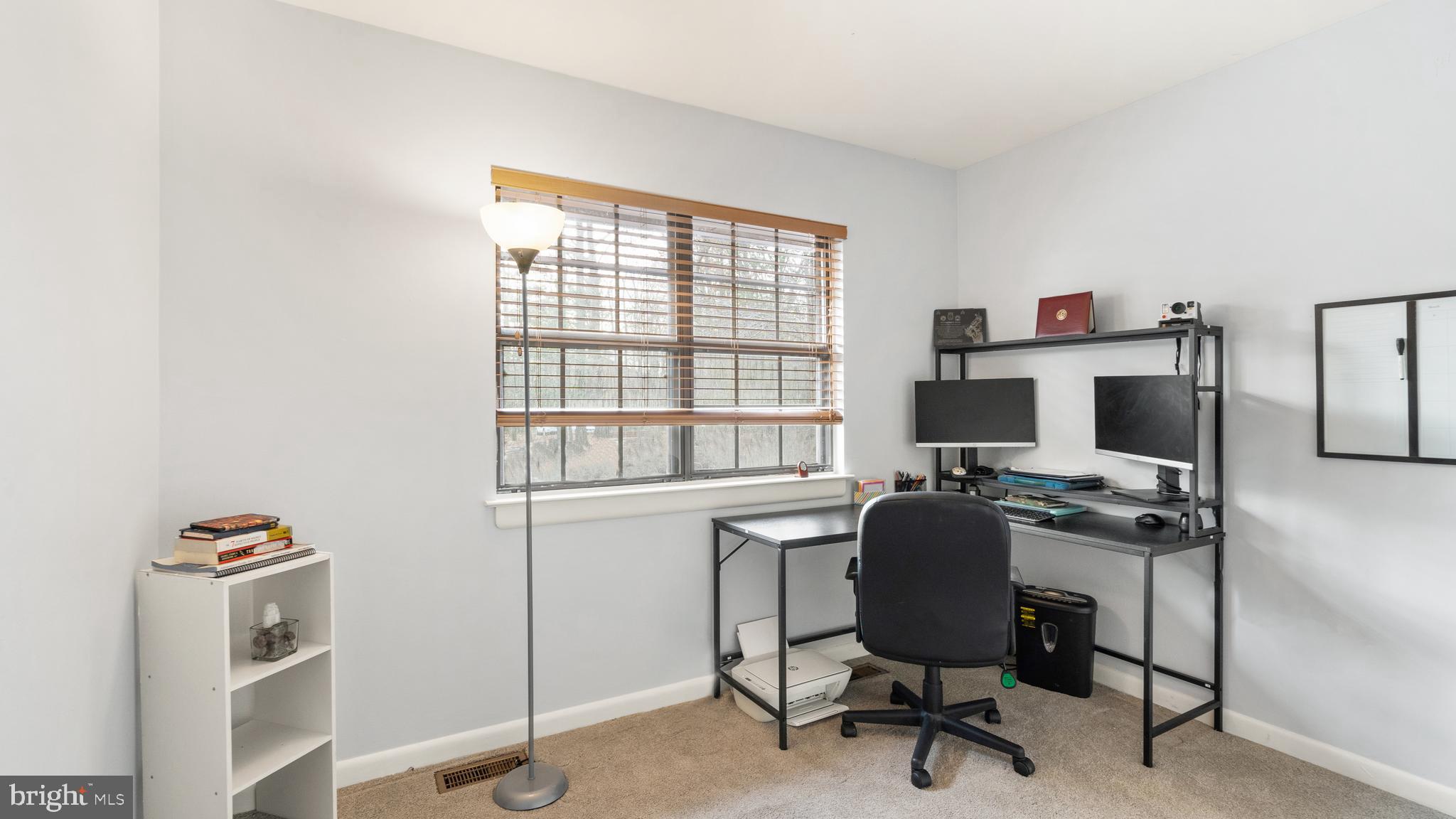 BOSTON RIDGE - Residential Lease