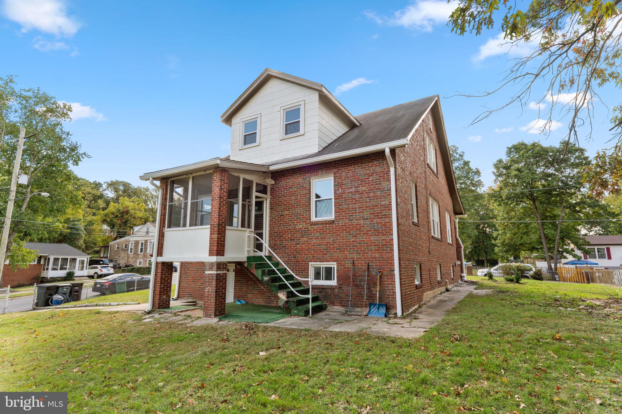 SEAT PLEASANT - Residential