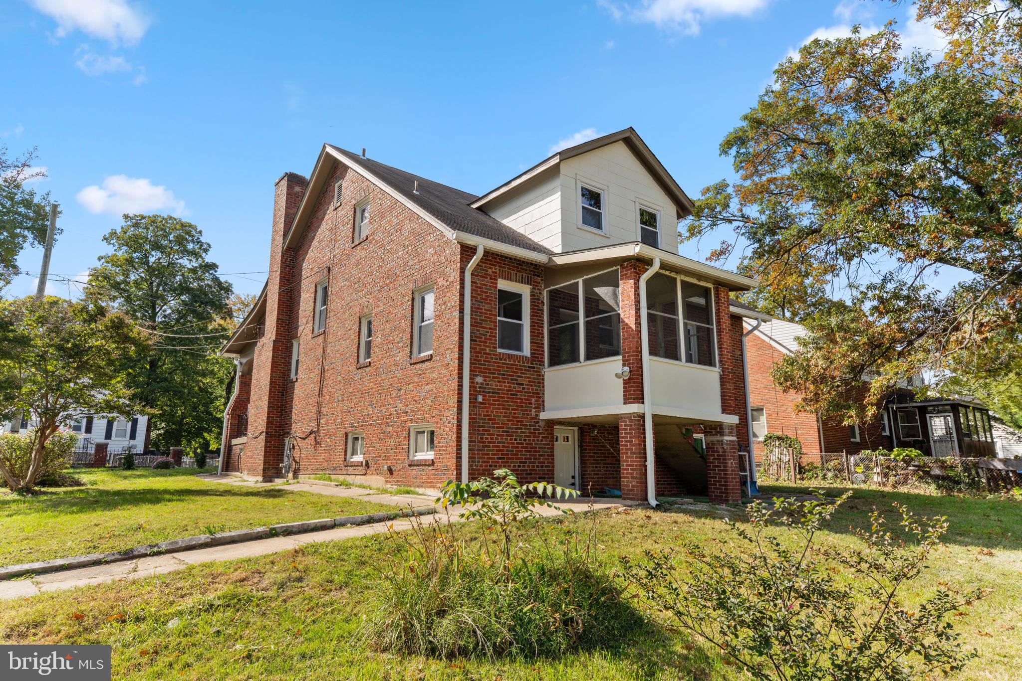 SEAT PLEASANT - Residential