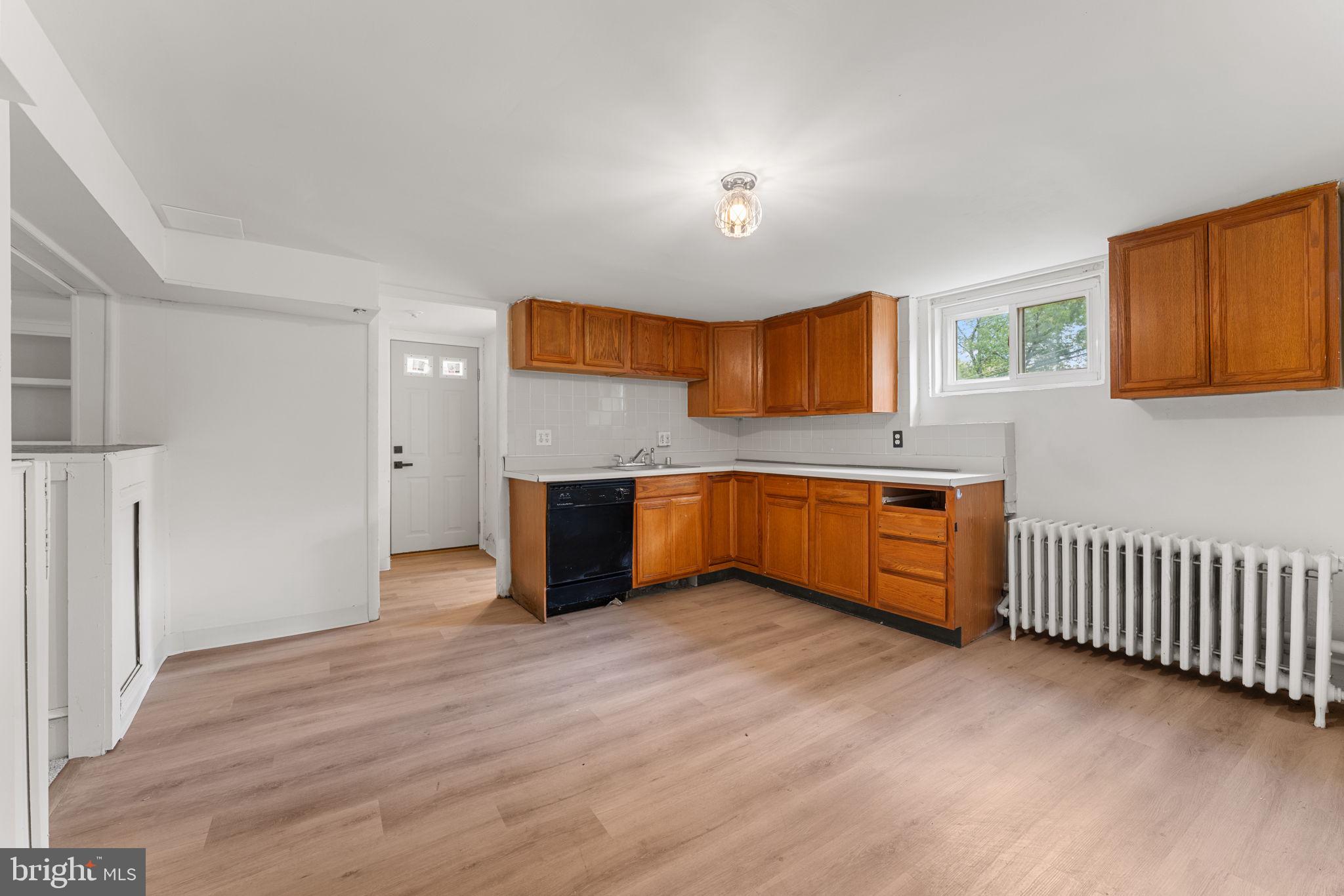 SEAT PLEASANT - Residential