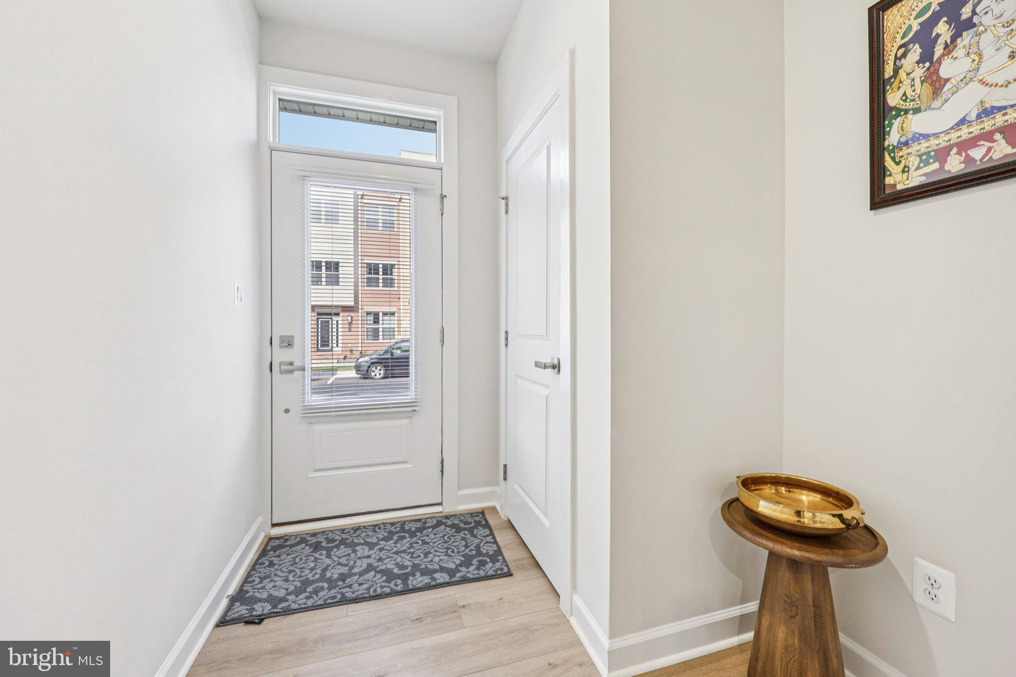 BOULEVARD VI TOWNS - Residential