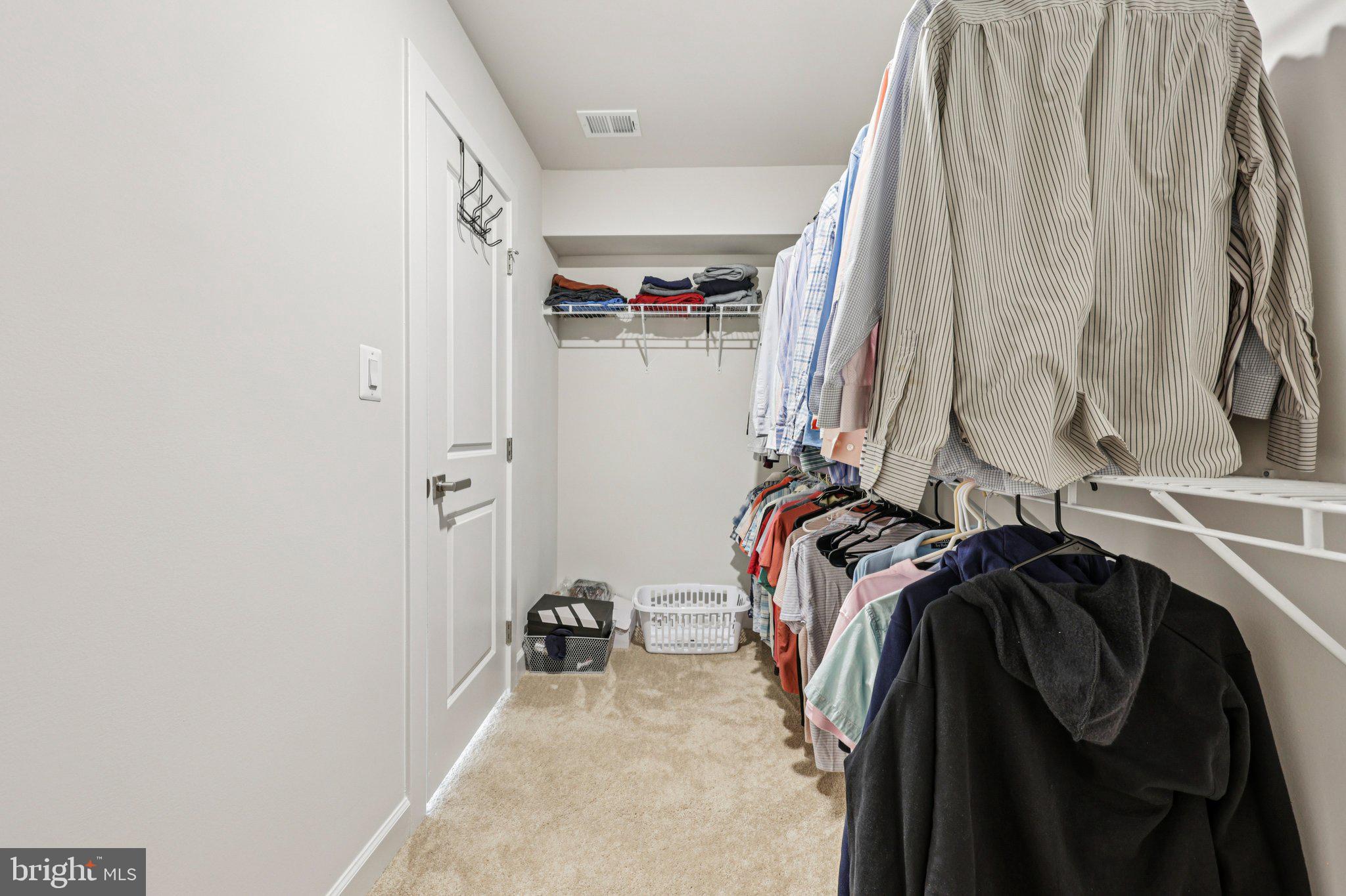 BOULEVARD VI TOWNS - Residential