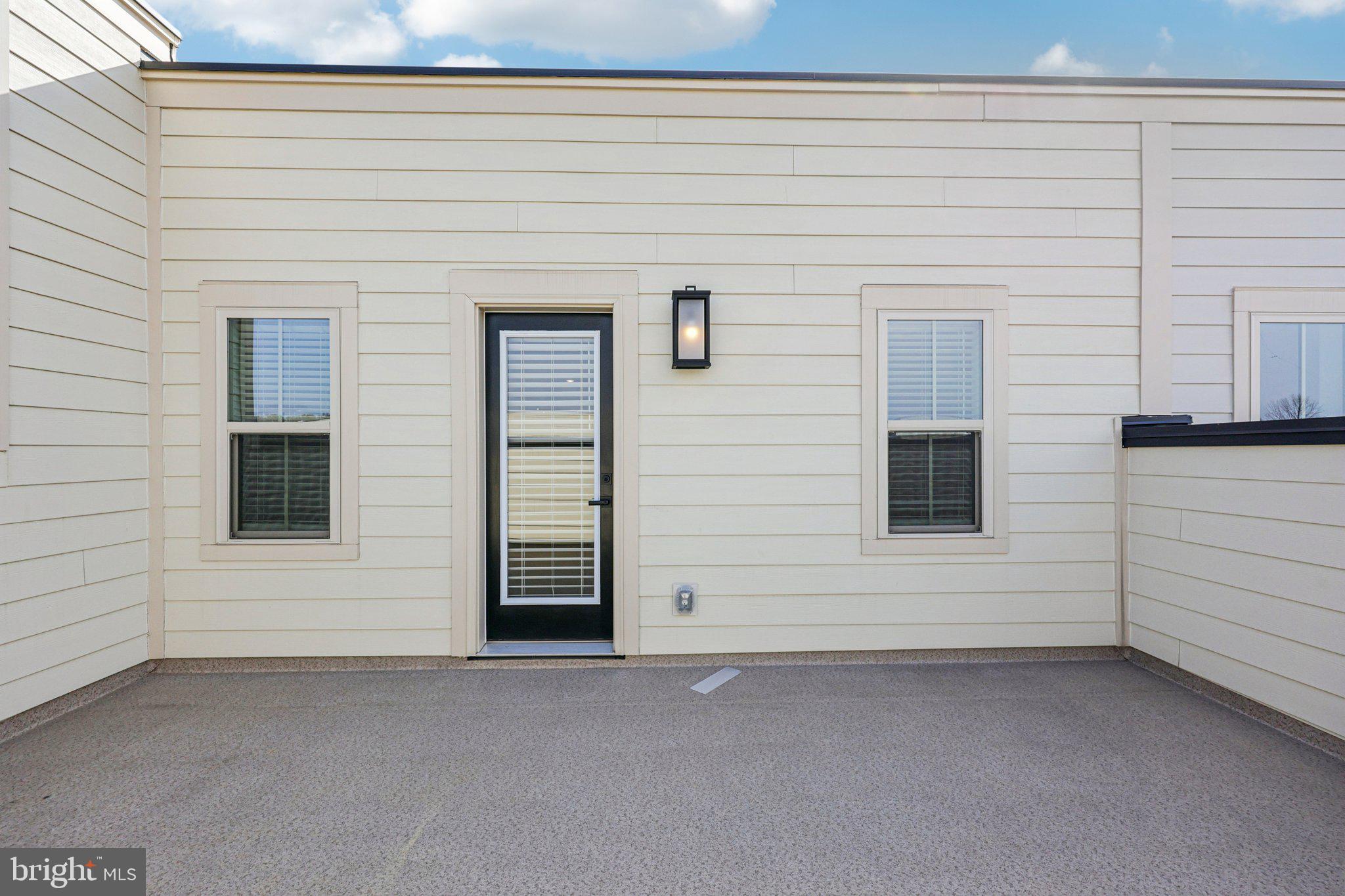 BOULEVARD VI TOWNS - Residential