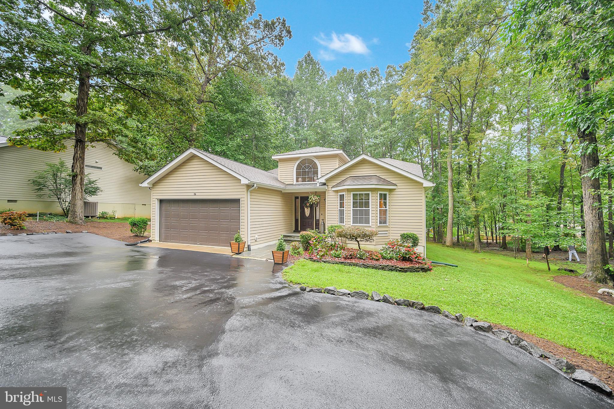 LAKE OF THE WOODS - Residential