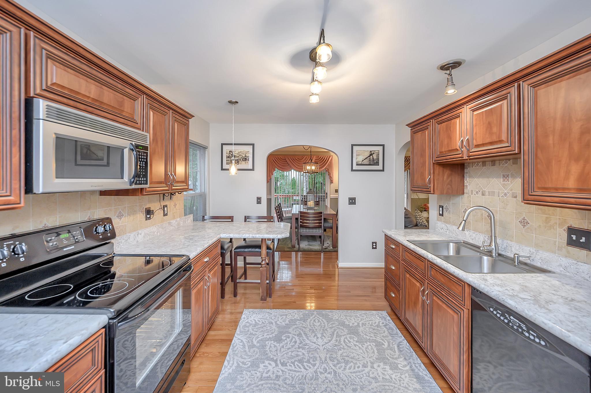 LAKE OF THE WOODS - Residential