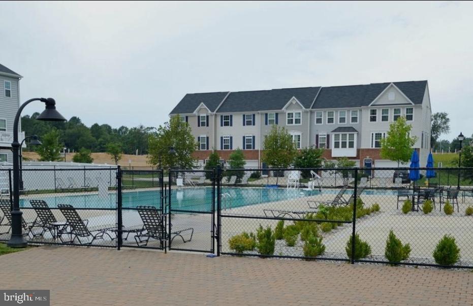 RAPPAHANNOCK LANDING - Residential Lease