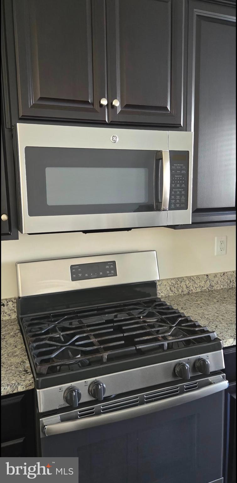 RAPPAHANNOCK LANDING - Residential Lease