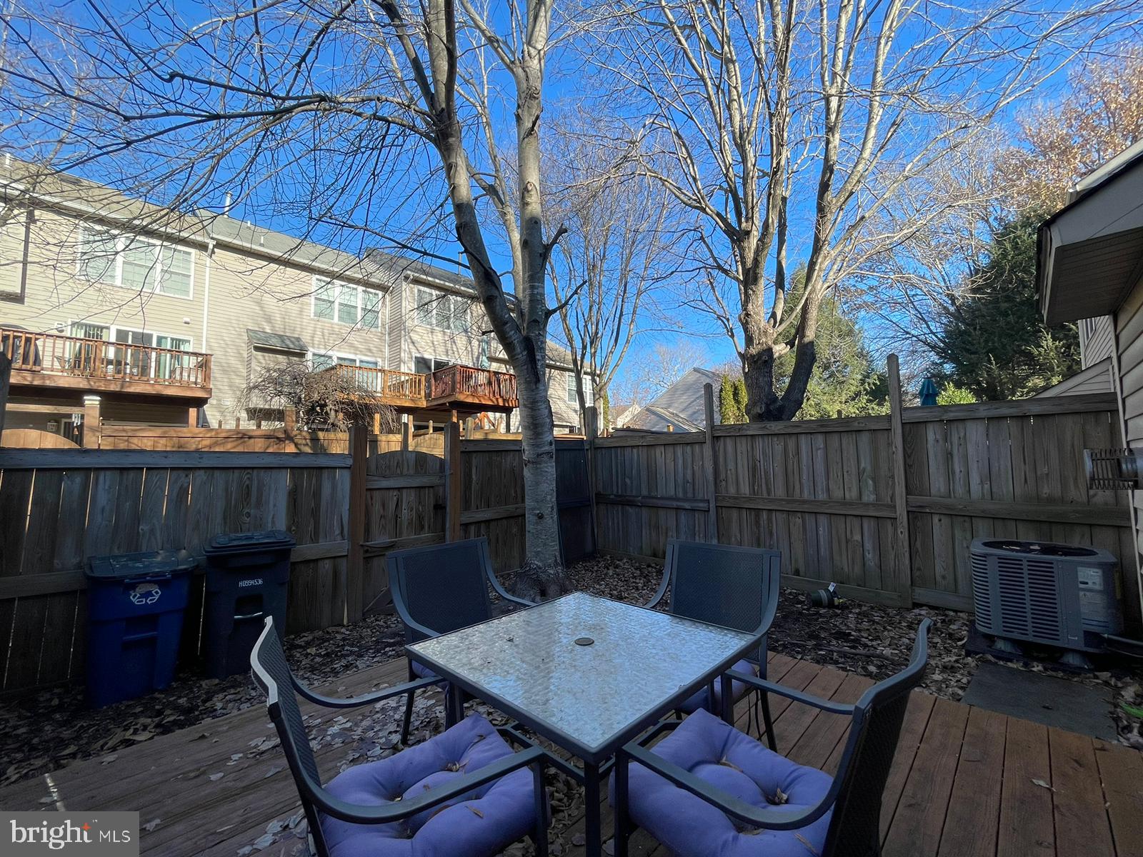 CENTREVILLE GREEN - Residential Lease