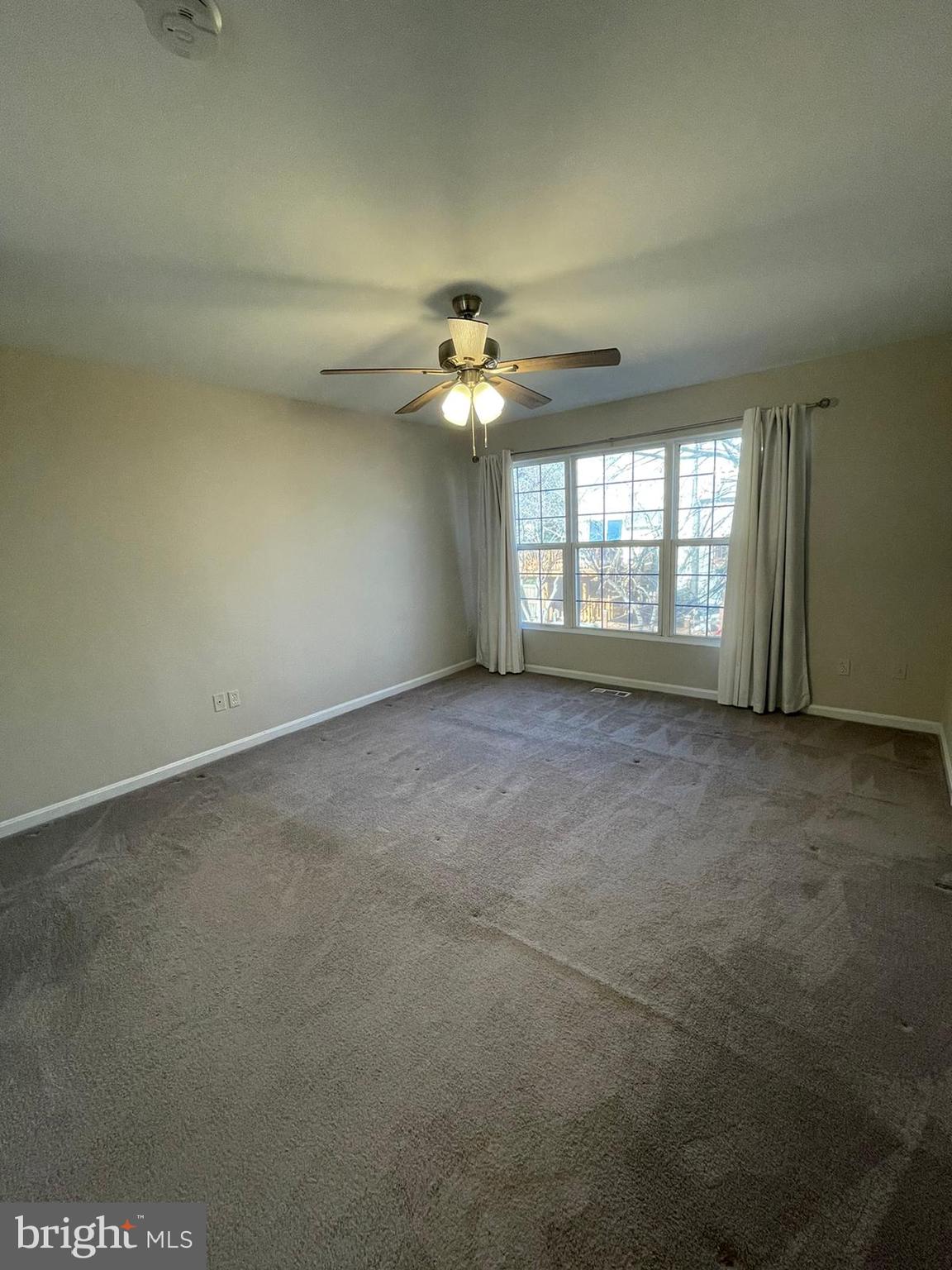 CENTREVILLE GREEN - Residential Lease