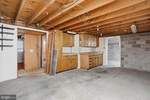 Tiny photo for 317 Dawn Avenue, WOODSTOCK, VA 22664 (MLS # VASH2014408)