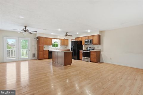 Tiny photo for 317 Dawn Avenue, WOODSTOCK, VA 22664 (MLS # VASH2014408)